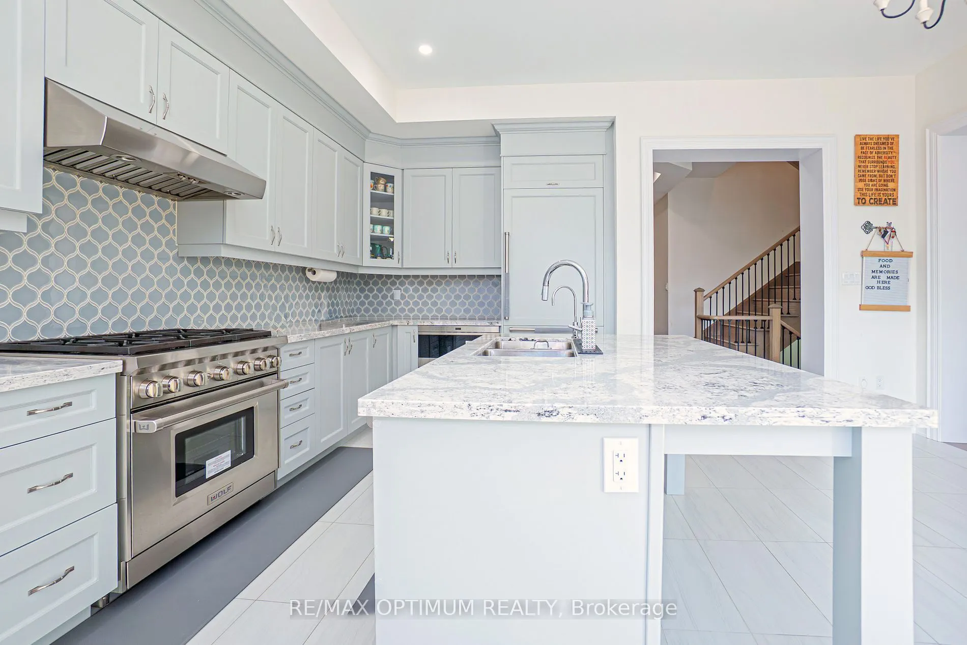 53 Kinburn Crescent