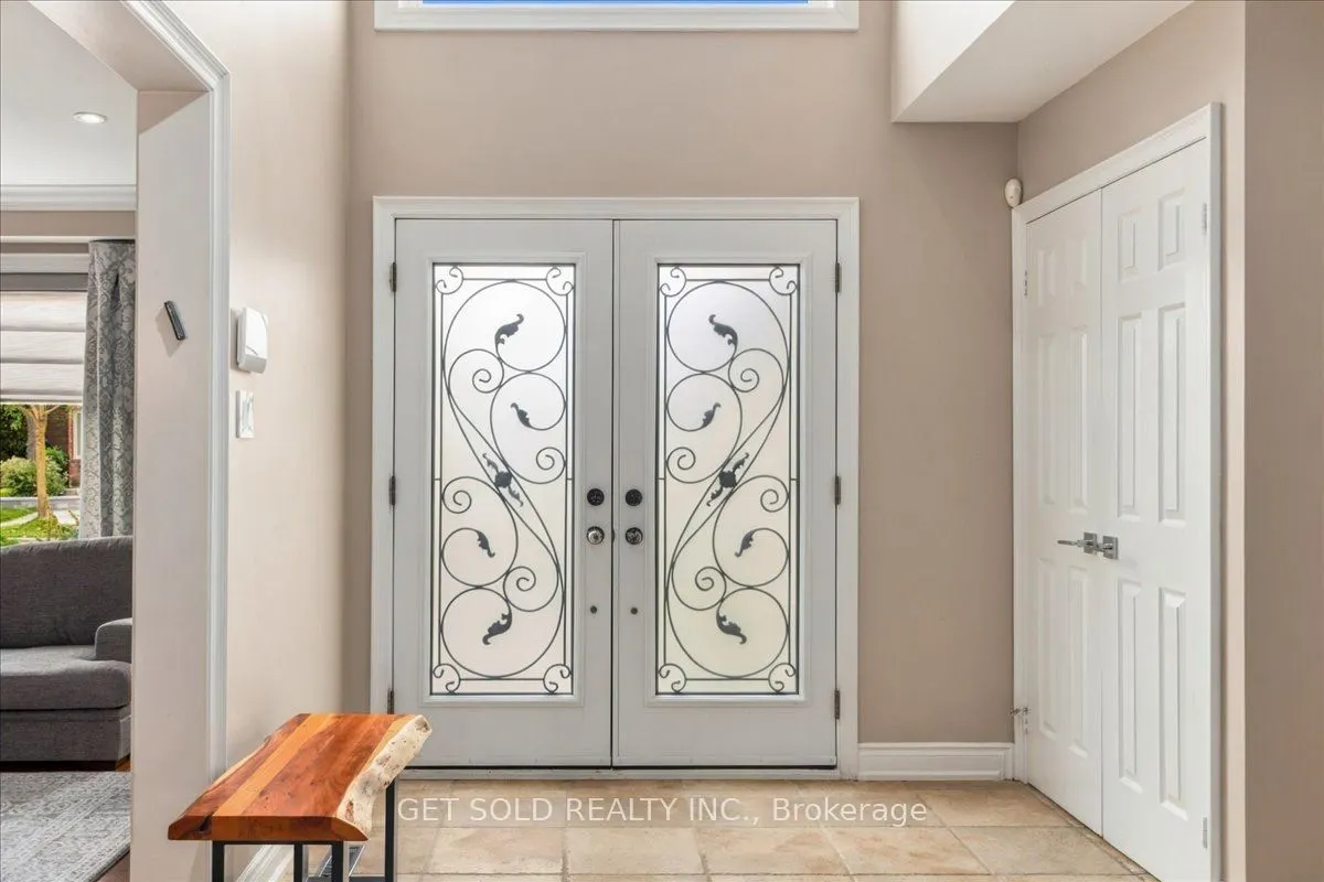 10 Coldwater Court