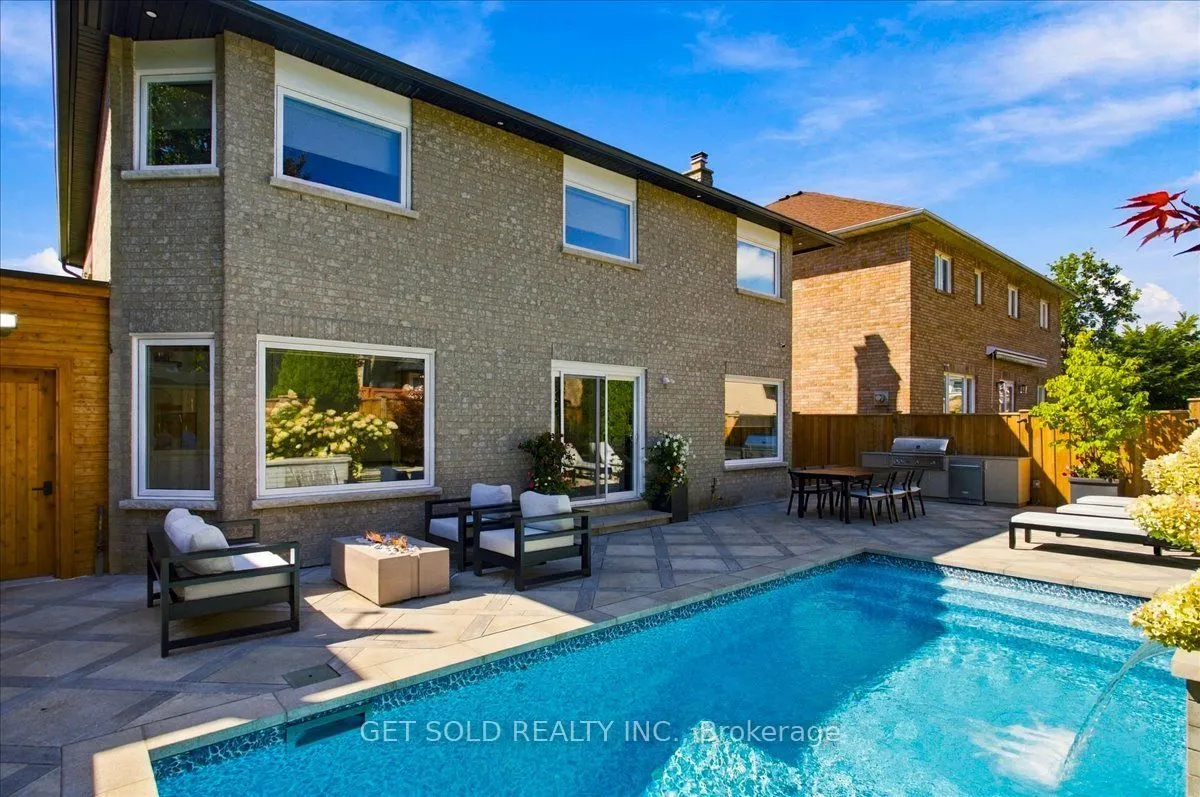 10 Coldwater Court