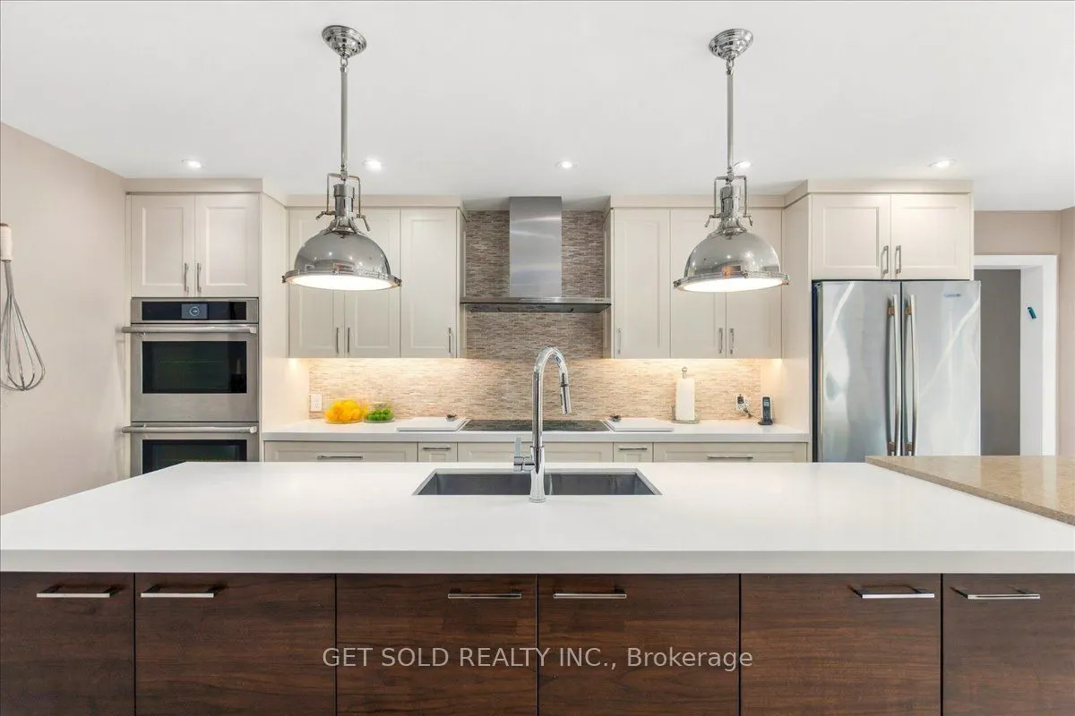 10 Coldwater Court