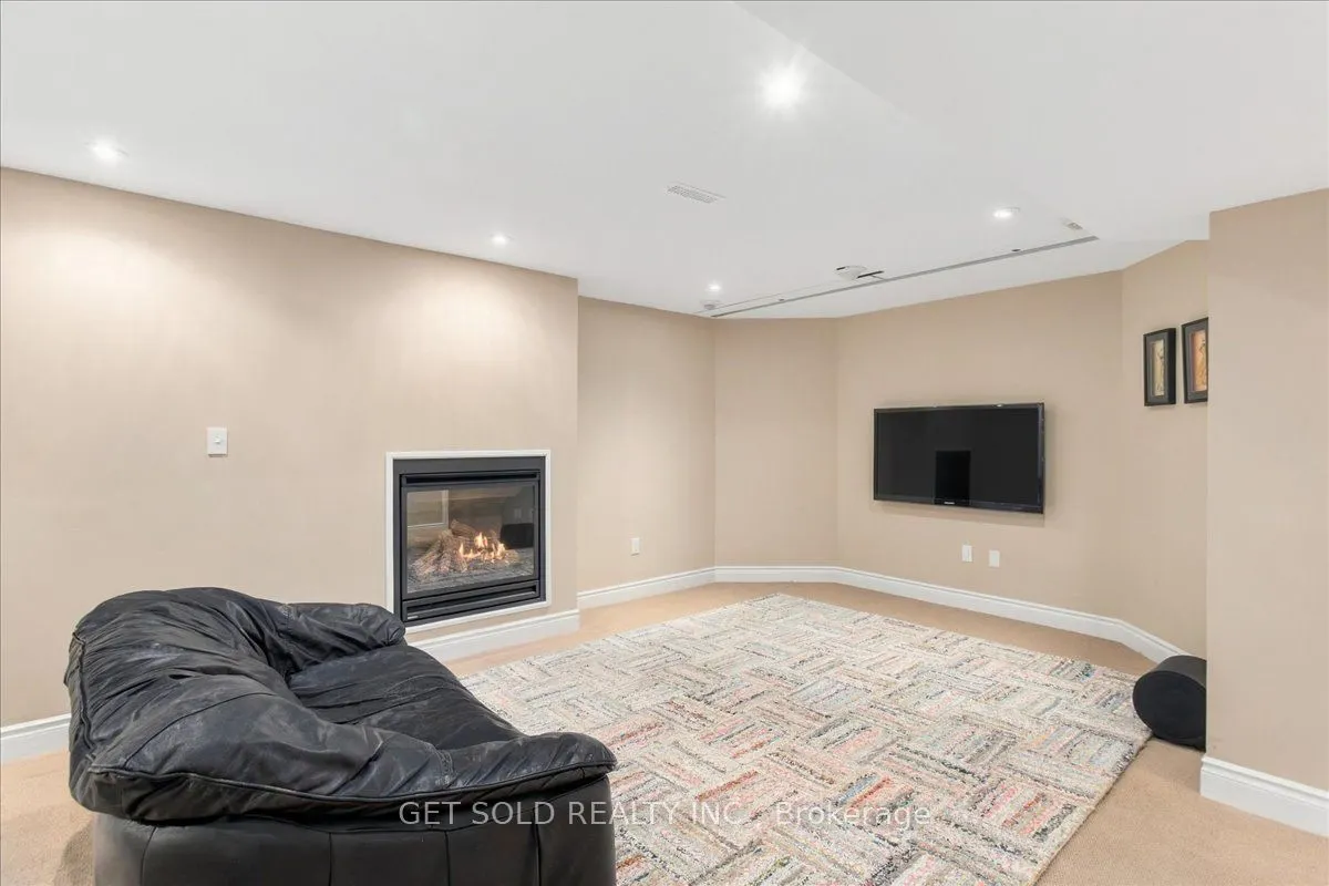 10 Coldwater Court