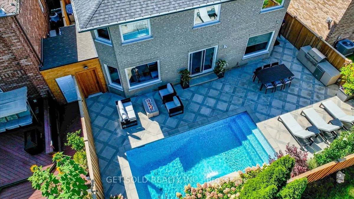 10 Coldwater Court