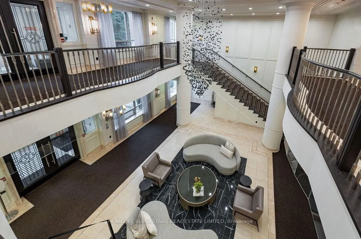 10101 Yonge Street #619