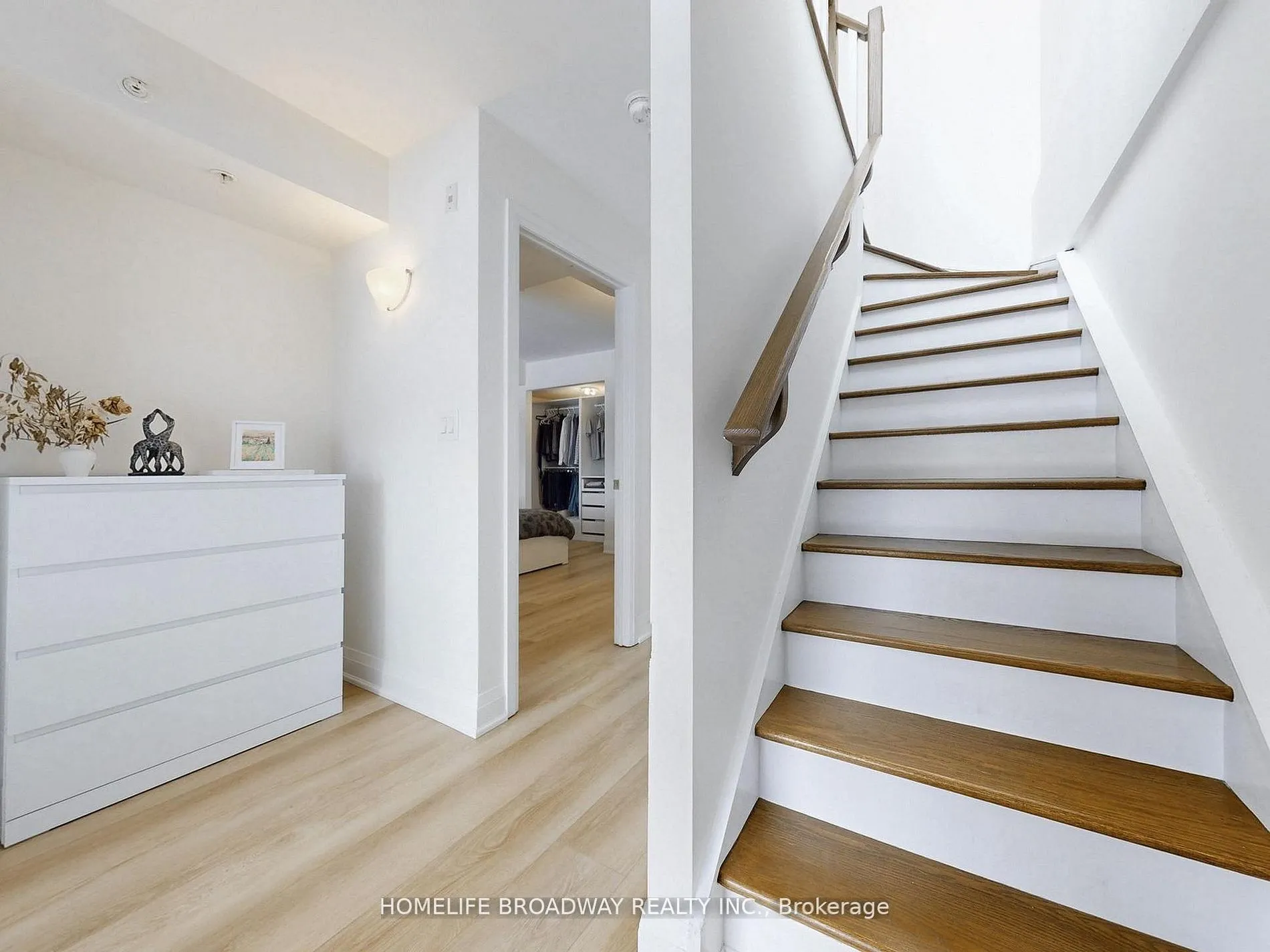24 Woodstream Boulevard #112