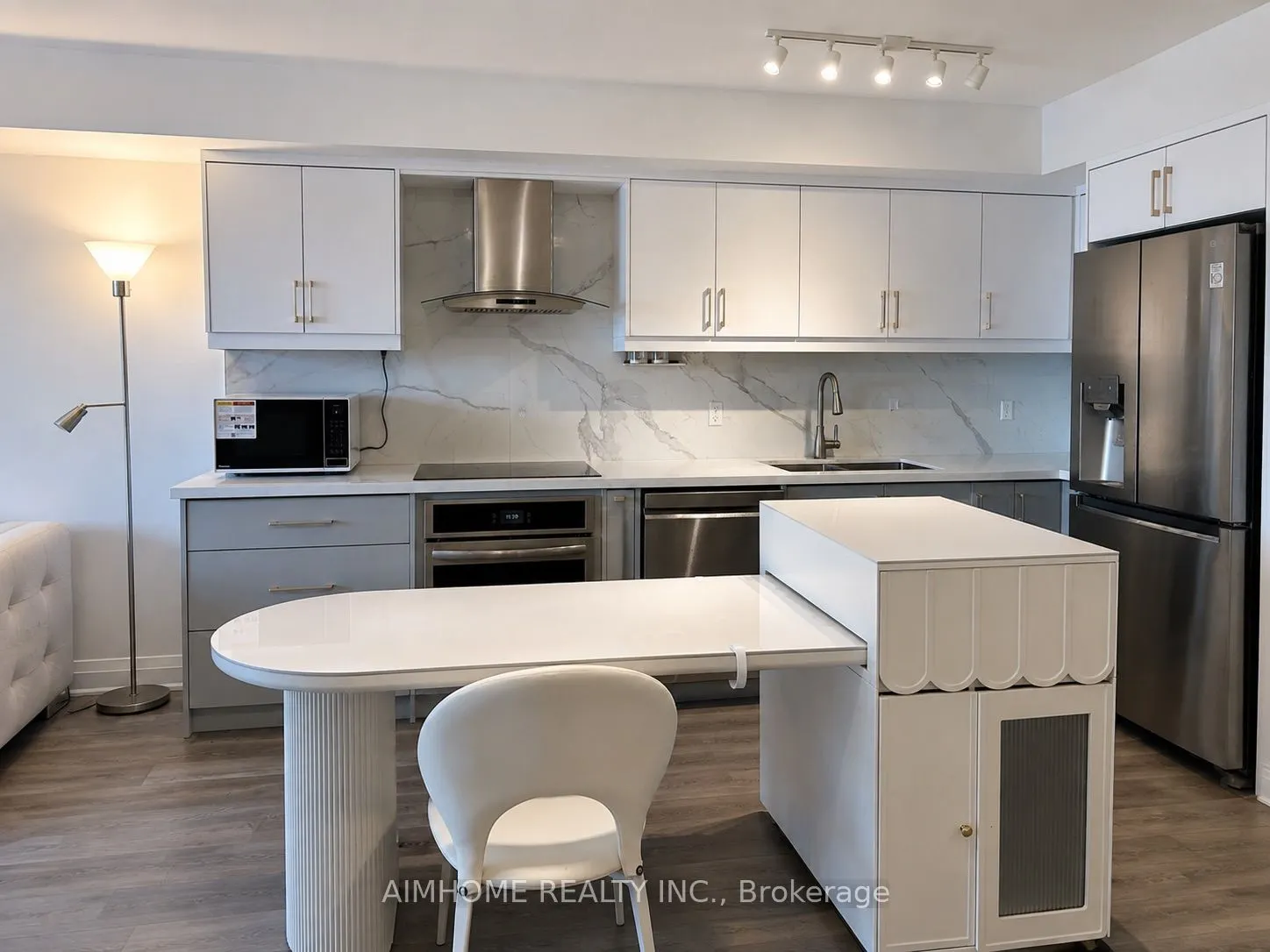 370 Highway 7 E #217