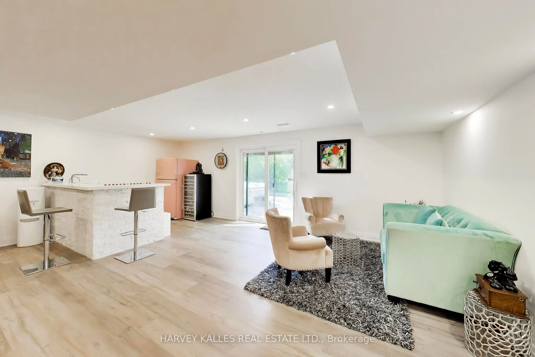 17 Cynthia Crescent