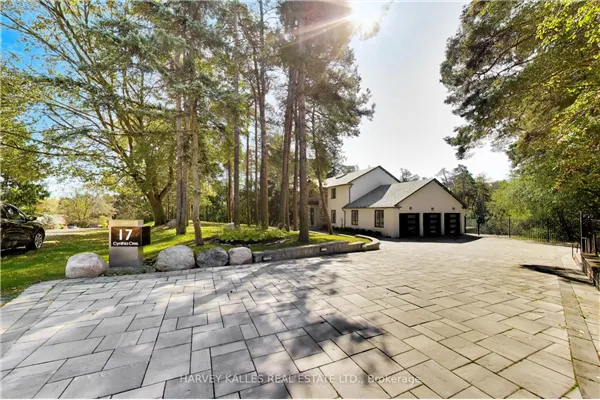 17 Cynthia Crescent