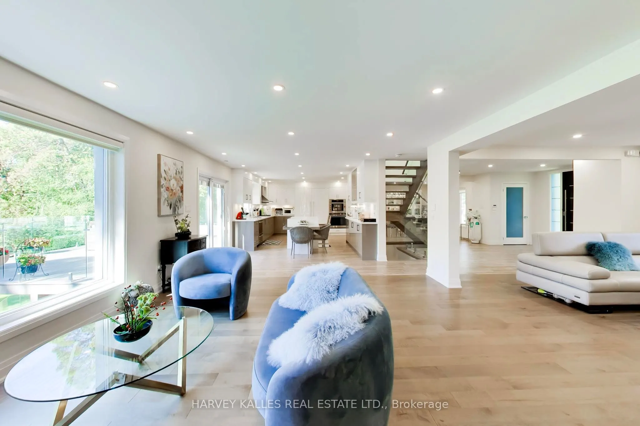 17 Cynthia Crescent