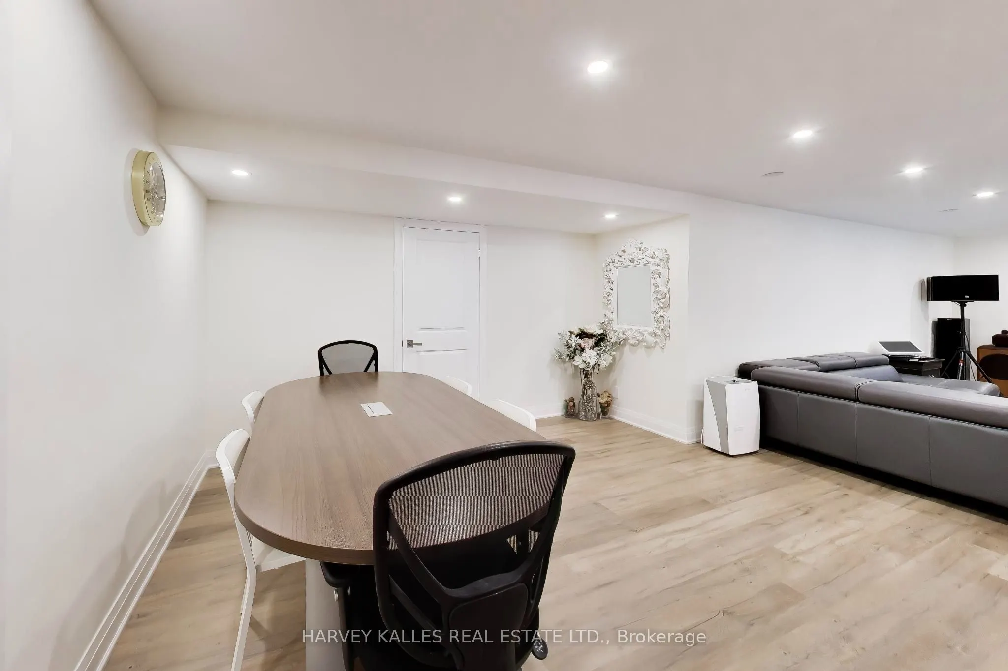 17 Cynthia Crescent