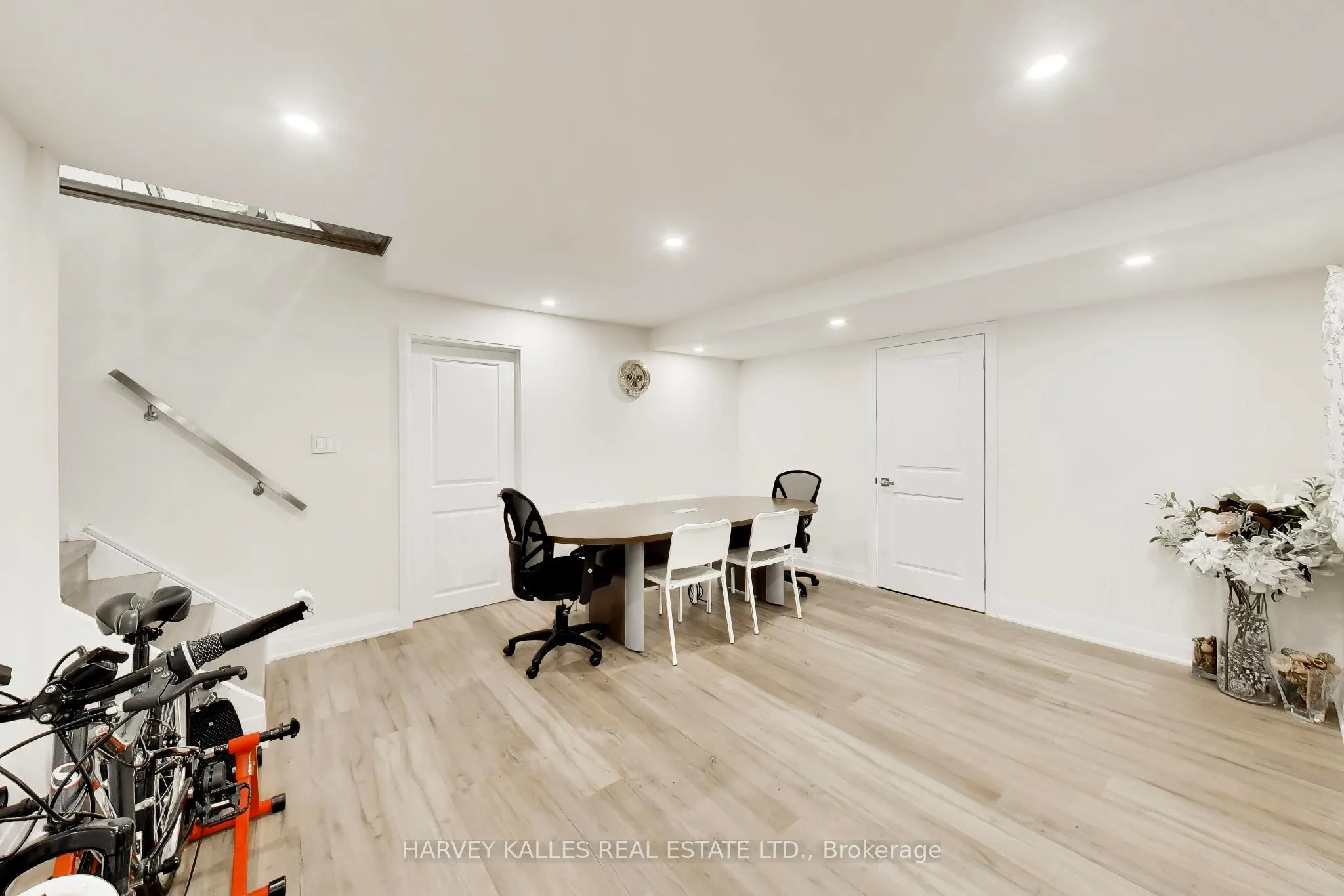 17 Cynthia Crescent