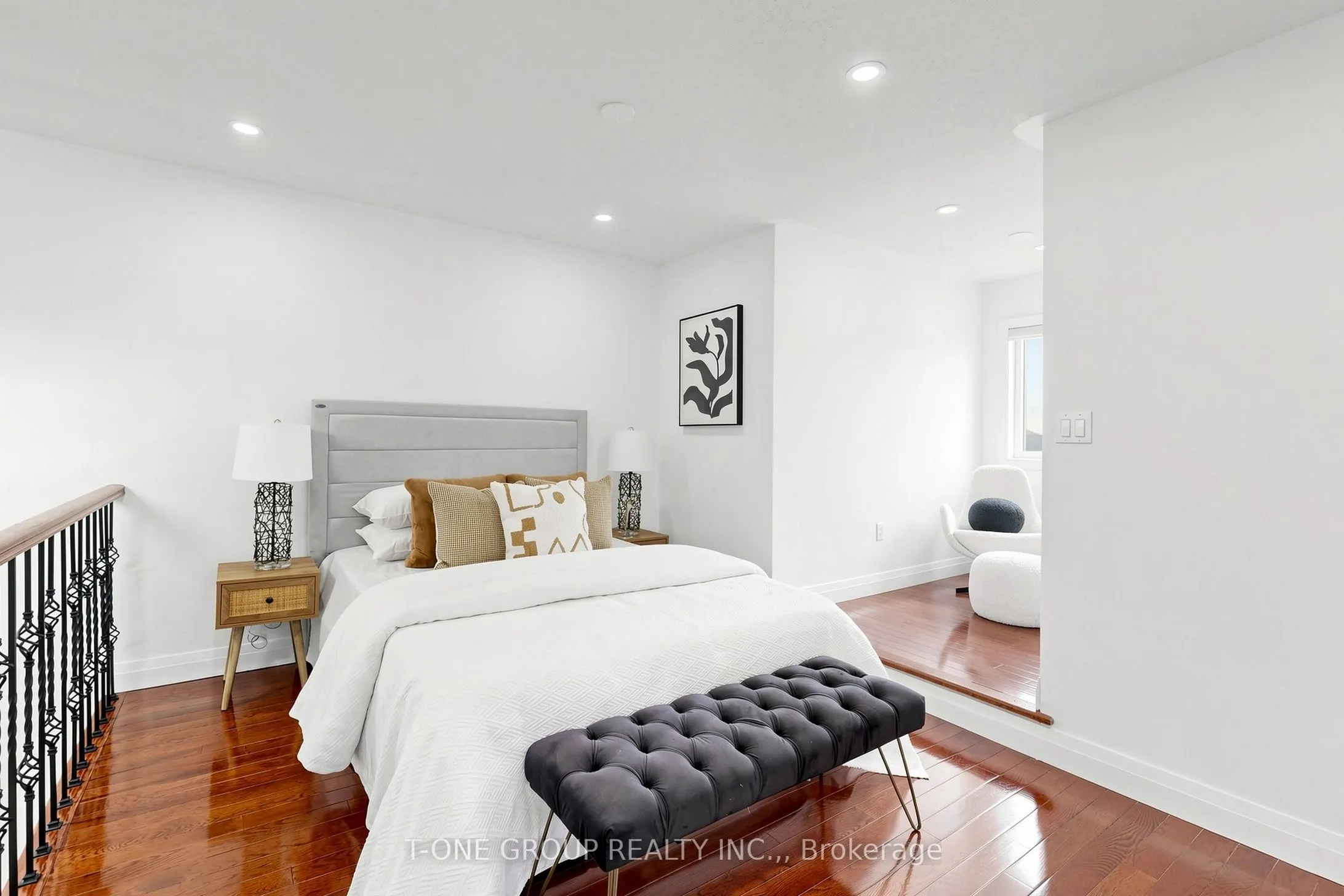 87 Serene Way