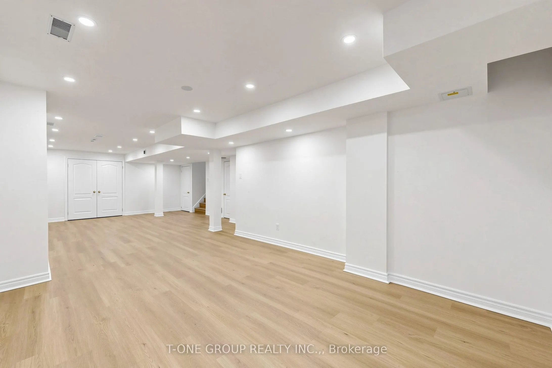 87 Serene Way