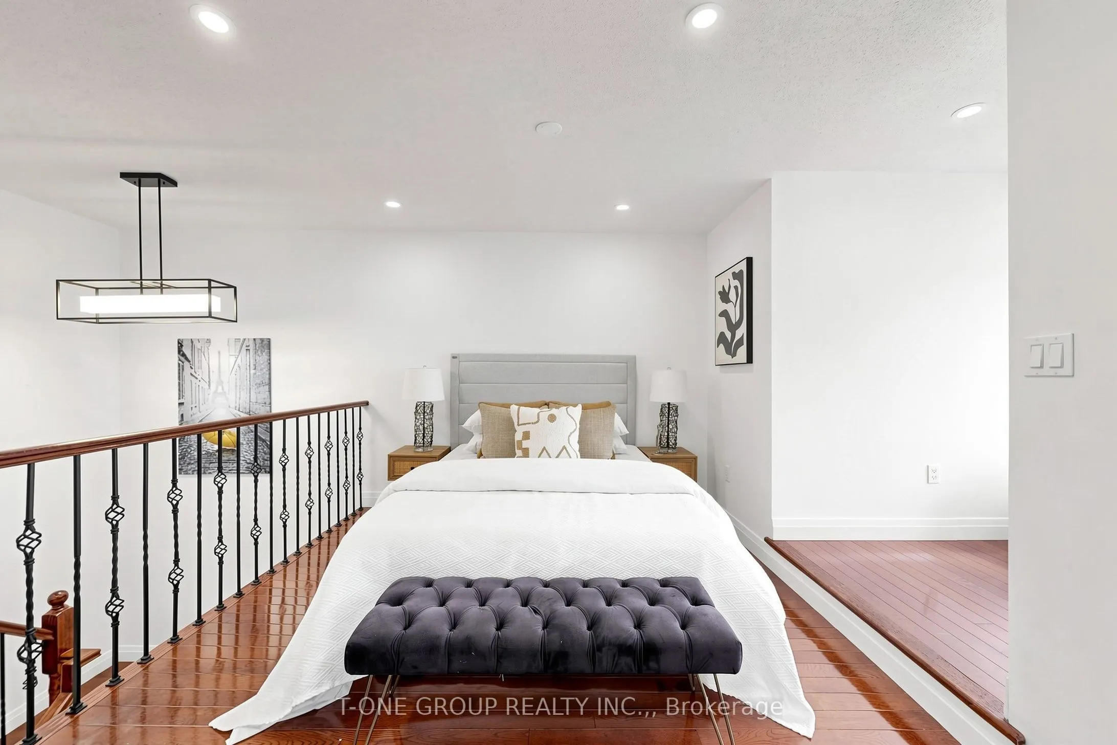 87 Serene Way