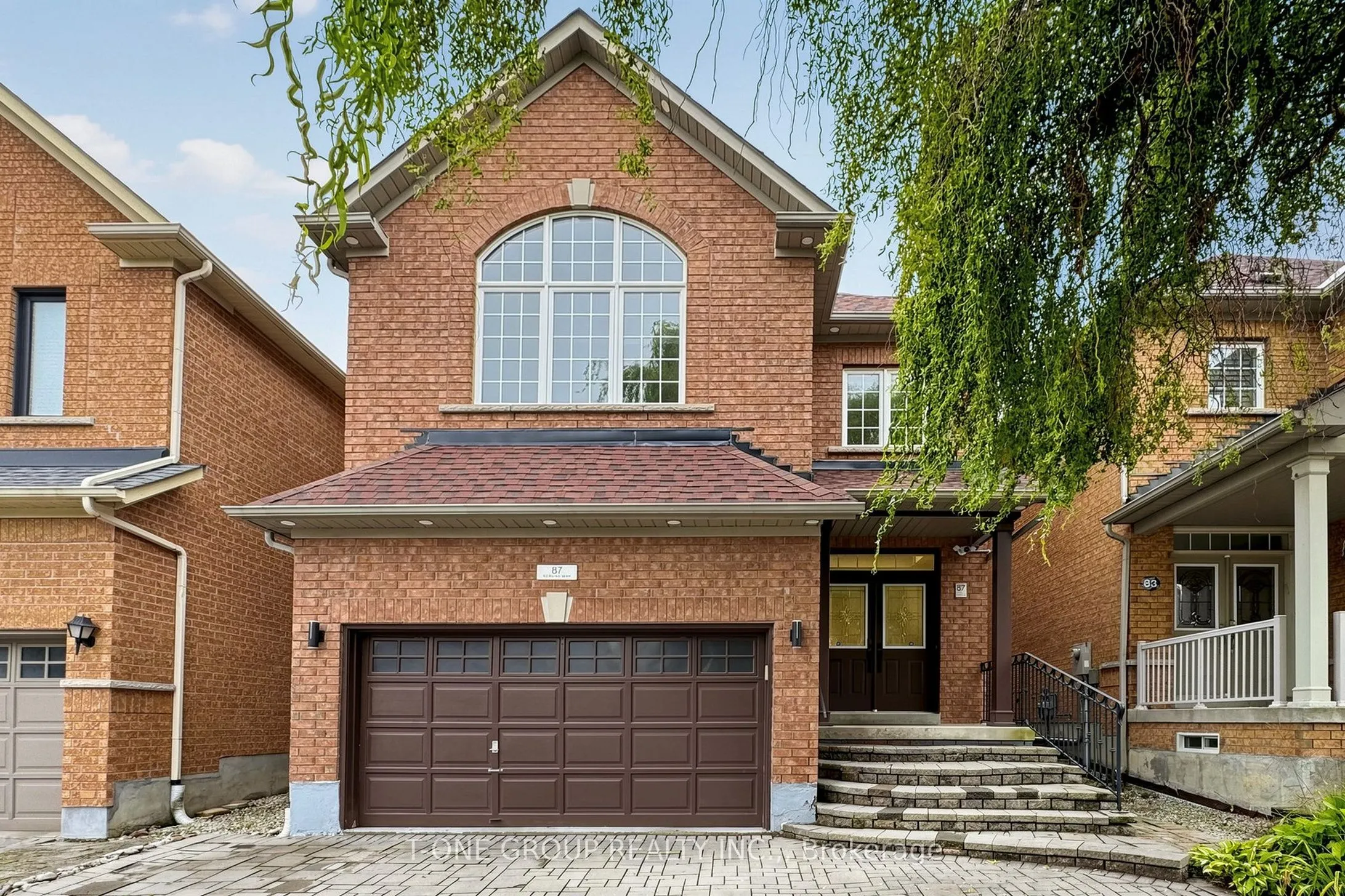 87 Serene Way