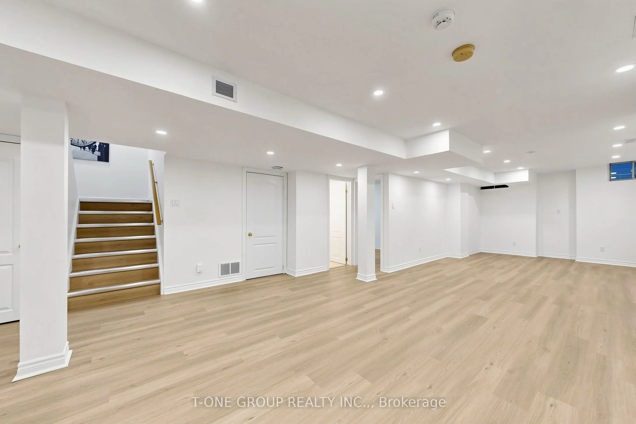 87 Serene Way