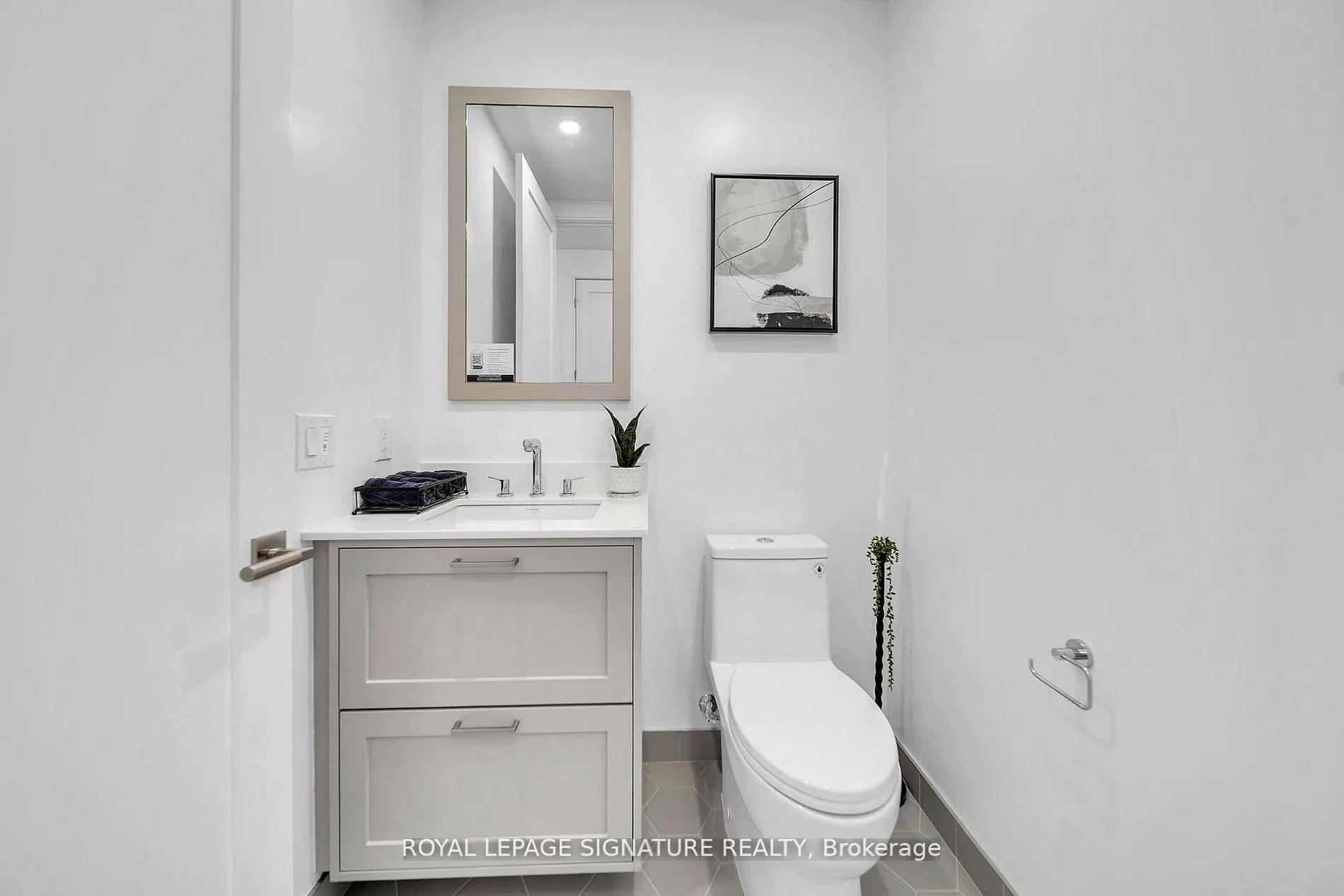 399 Royal Orchard Boulevard #617
