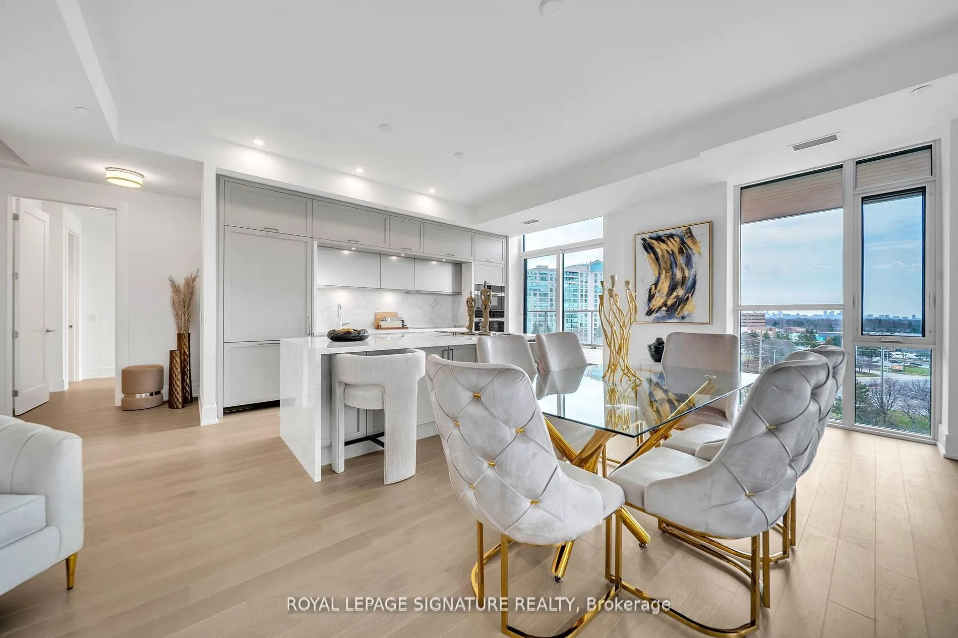 399 Royal Orchard Boulevard #617
