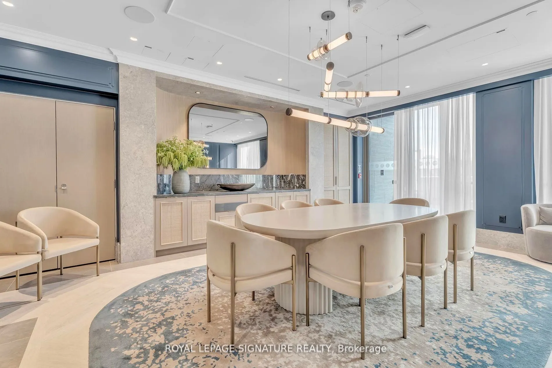 399 Royal Orchard Boulevard #617