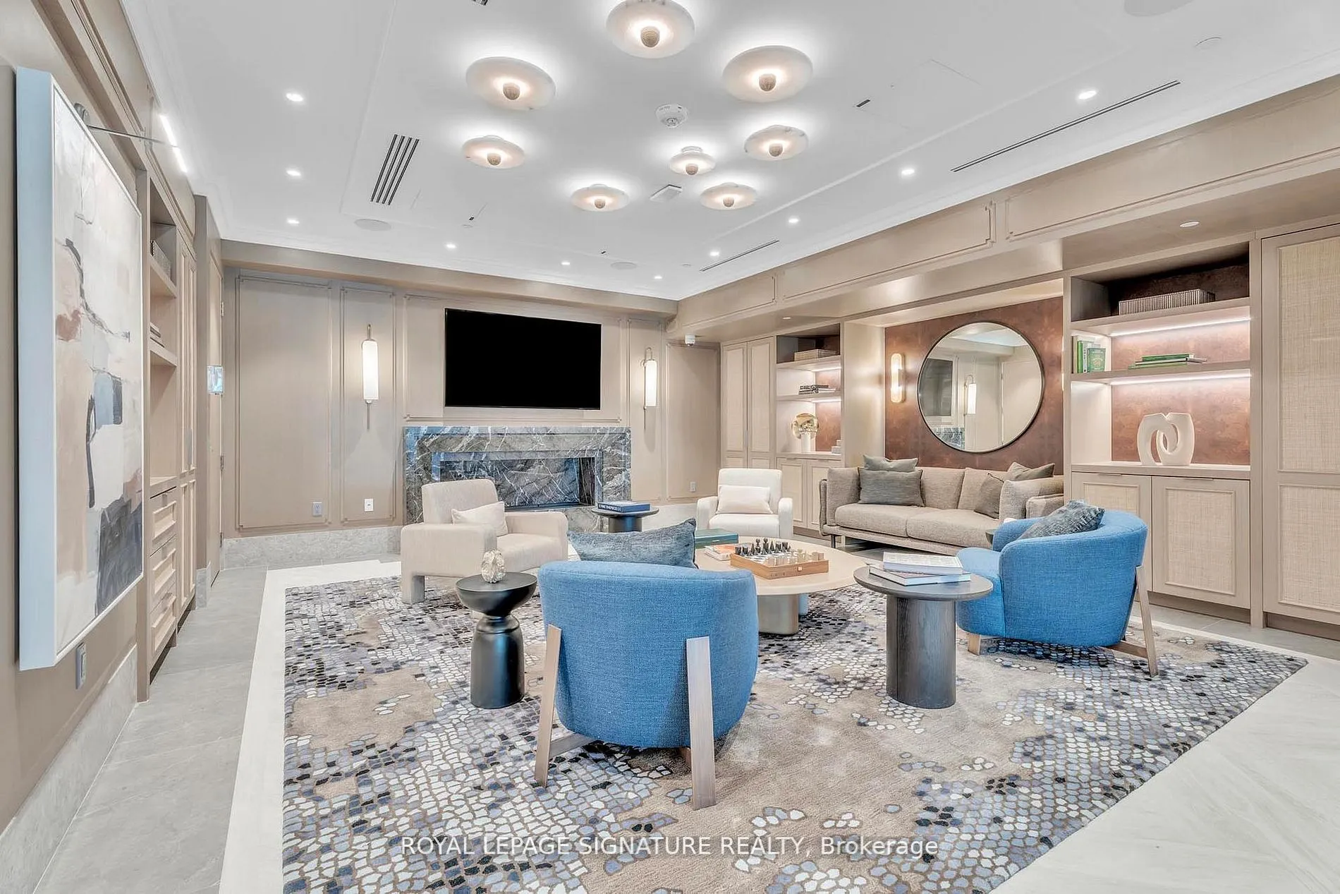 399 Royal Orchard Boulevard #617