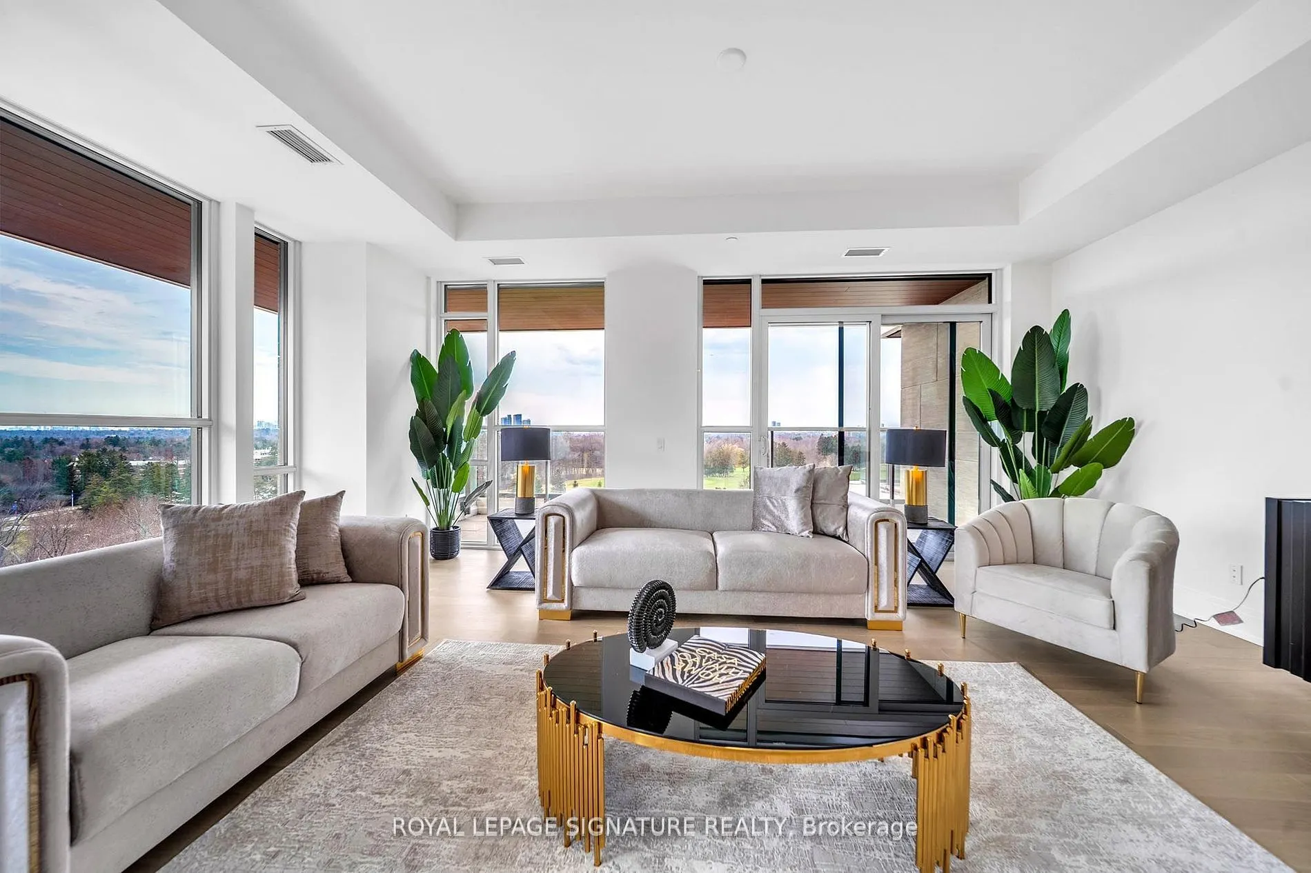 399 Royal Orchard Boulevard #617