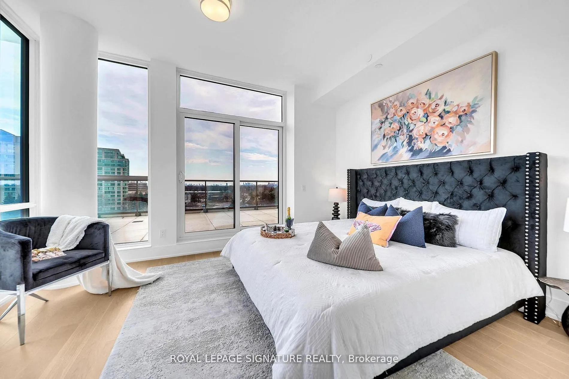 399 Royal Orchard Boulevard #617
