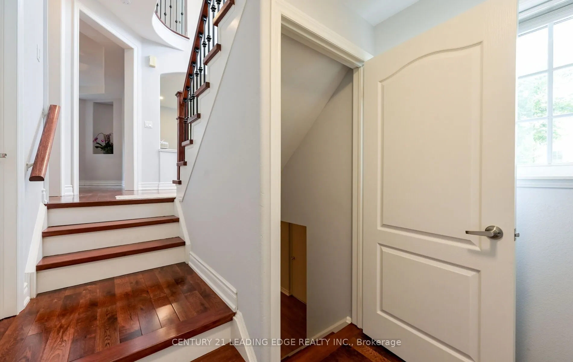 37 Drawbridge Drive