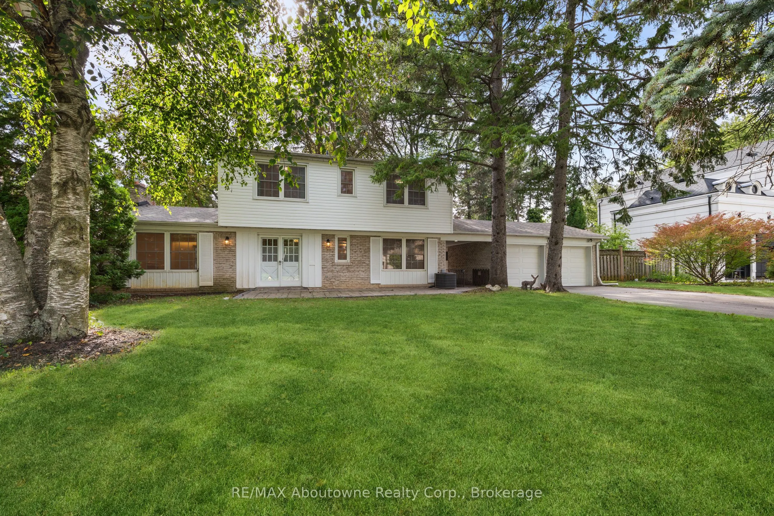 24 Valloncliffe Road