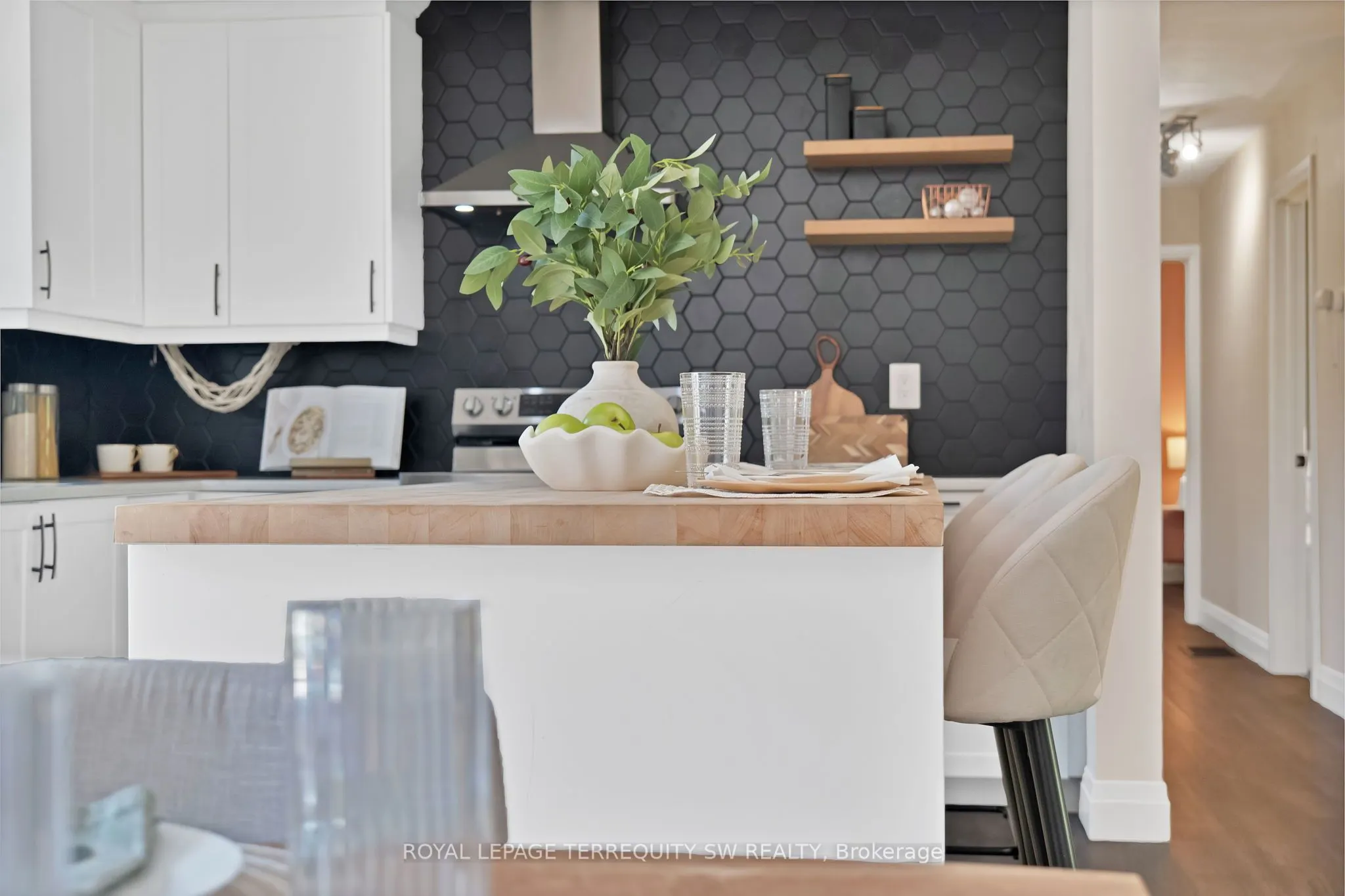 2249 Willard Avenue