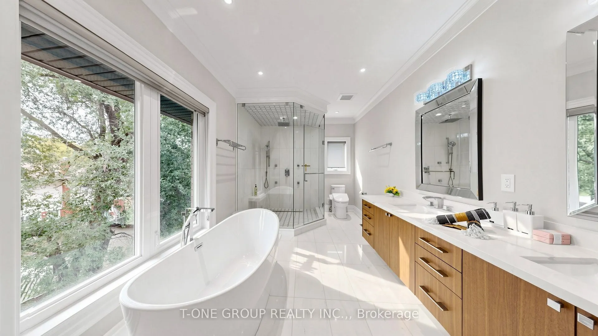 43 Rockport Crescent