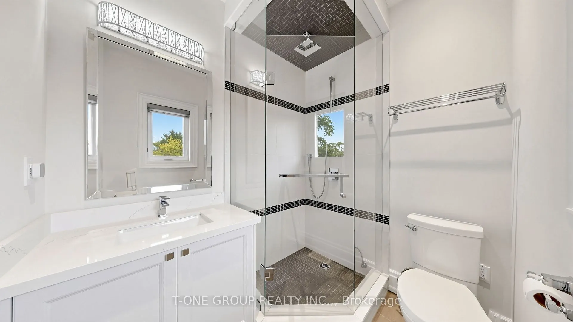 43 Rockport Crescent