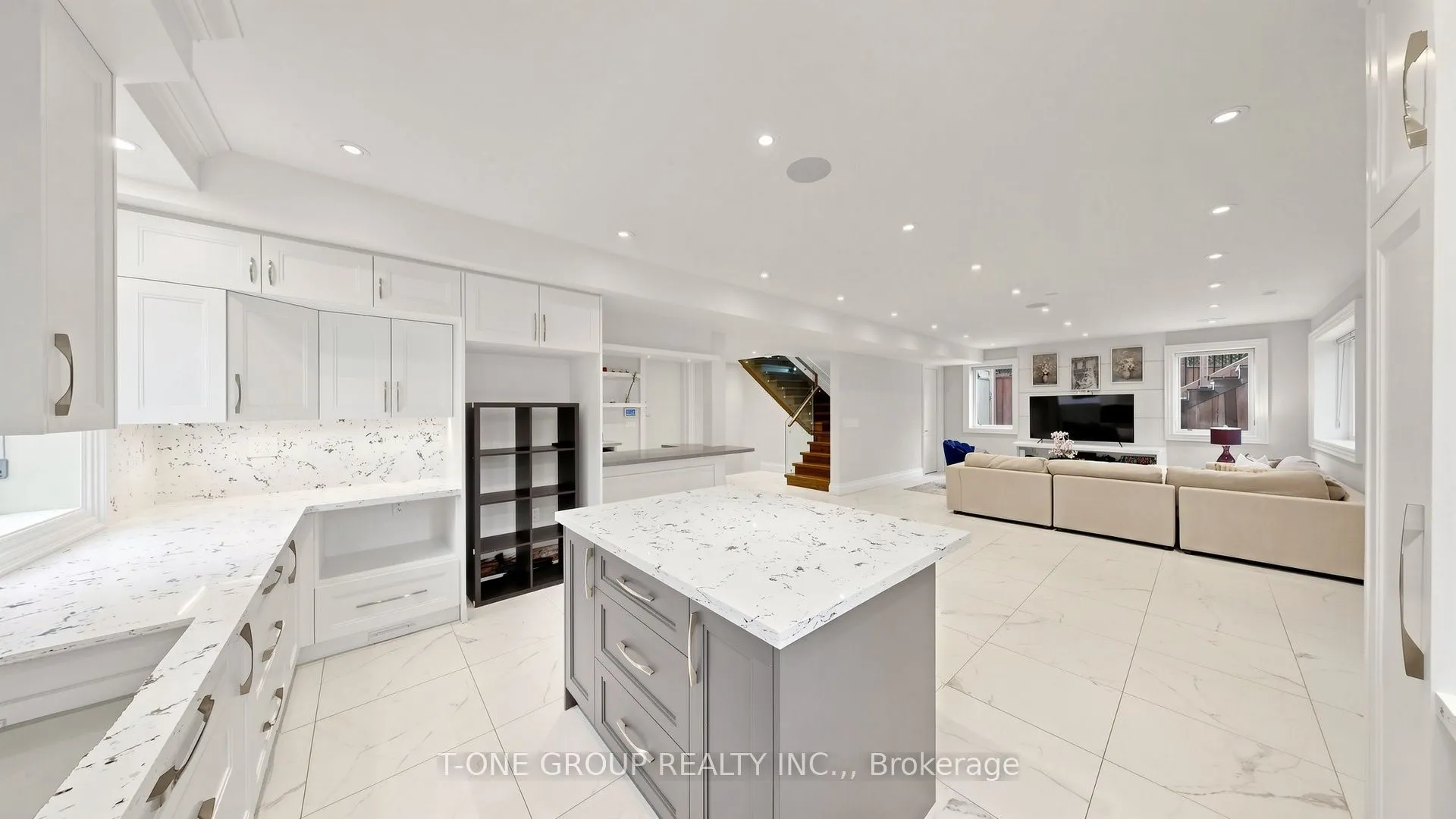 43 Rockport Crescent