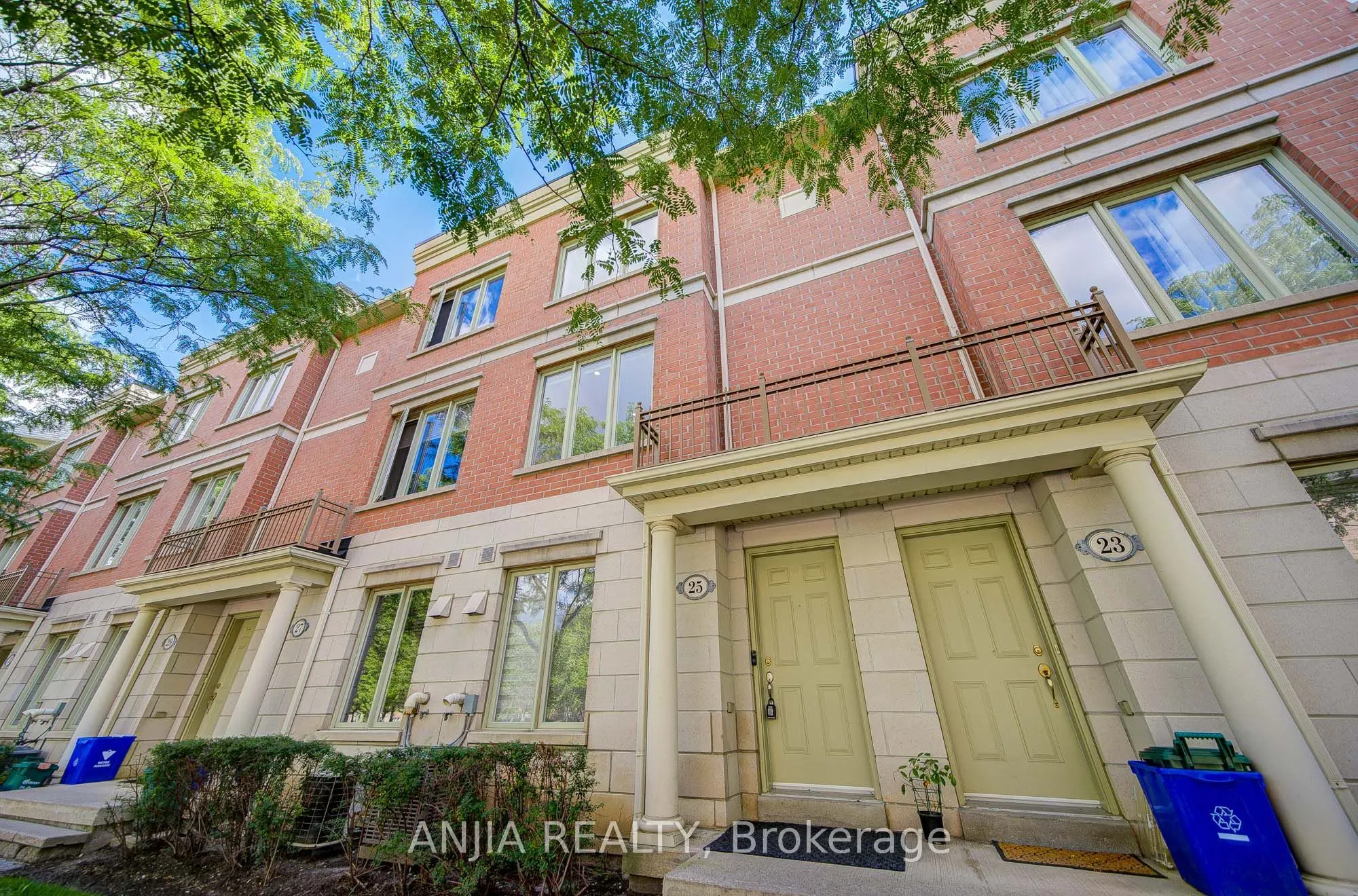 25 Galleria Parkway #23