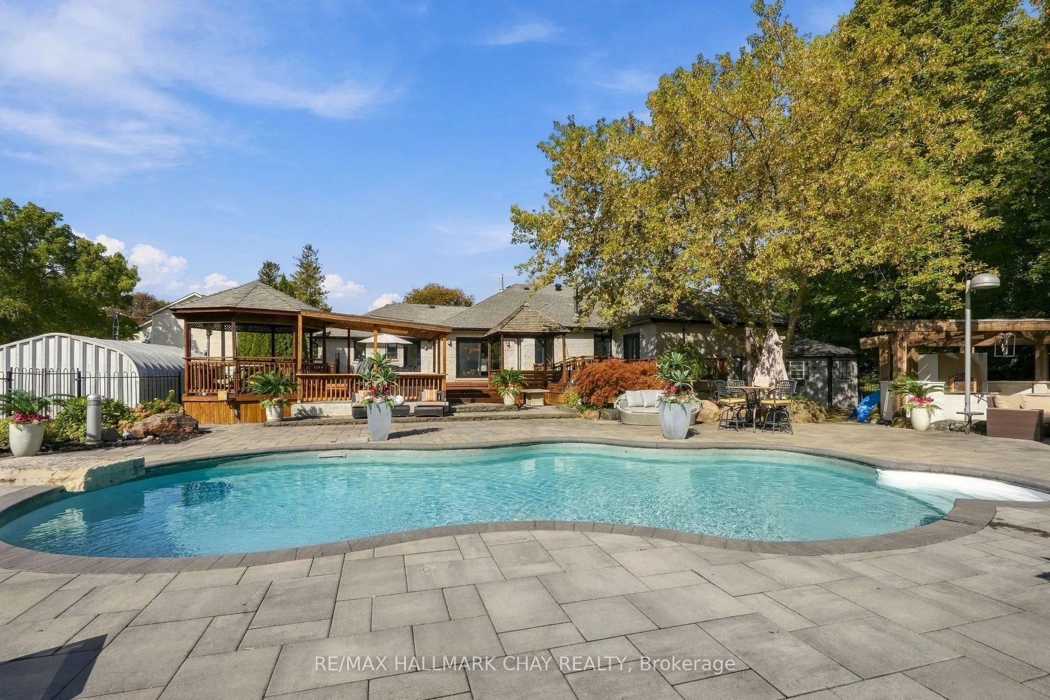 6513 King Road