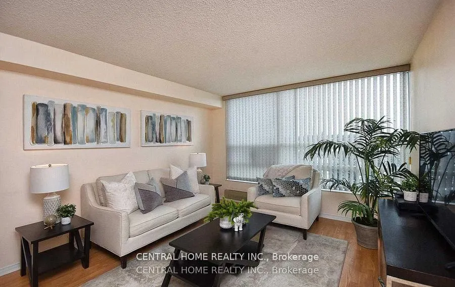 7825 Bayview Avenue #502