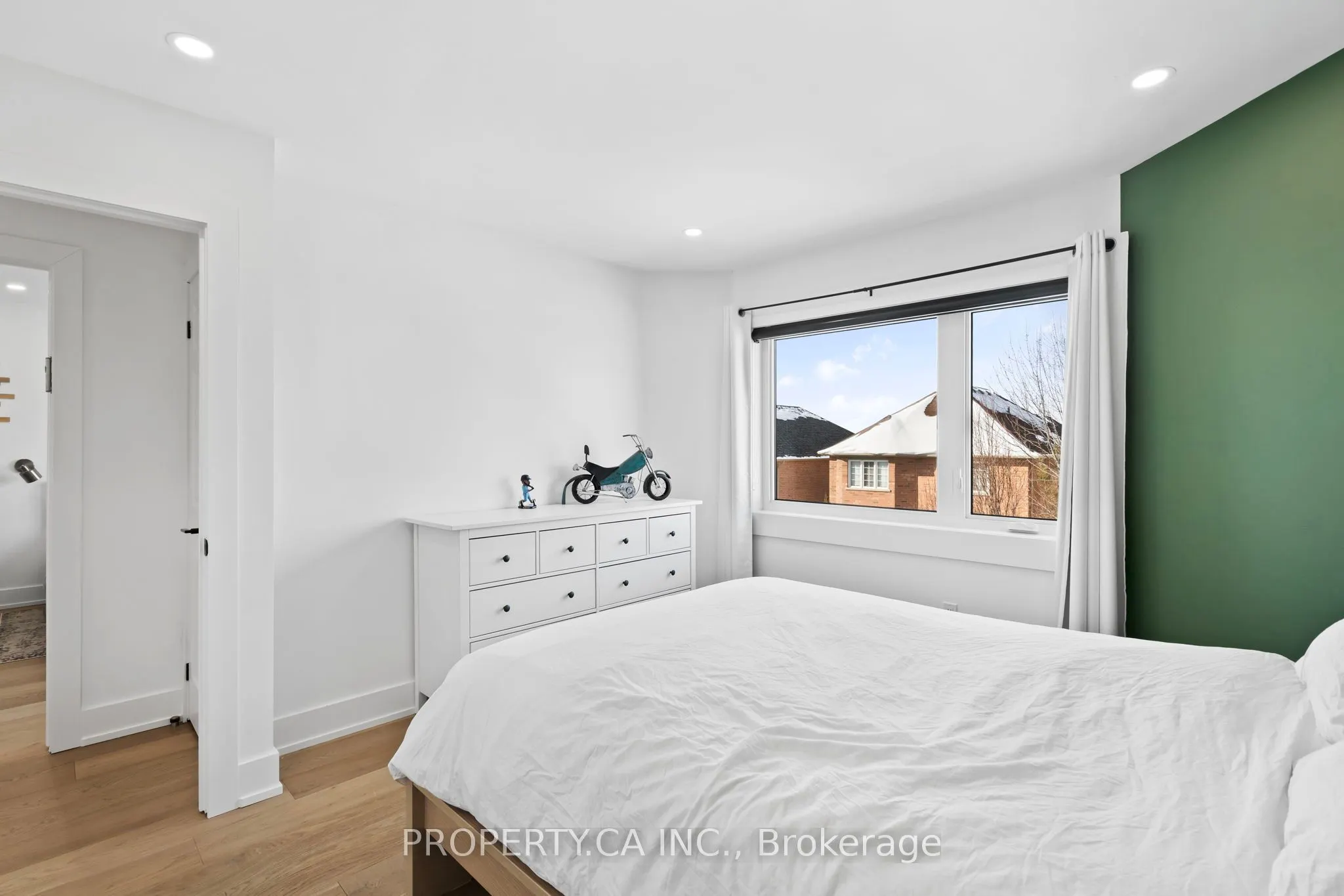 44 Andrew Hill Drive