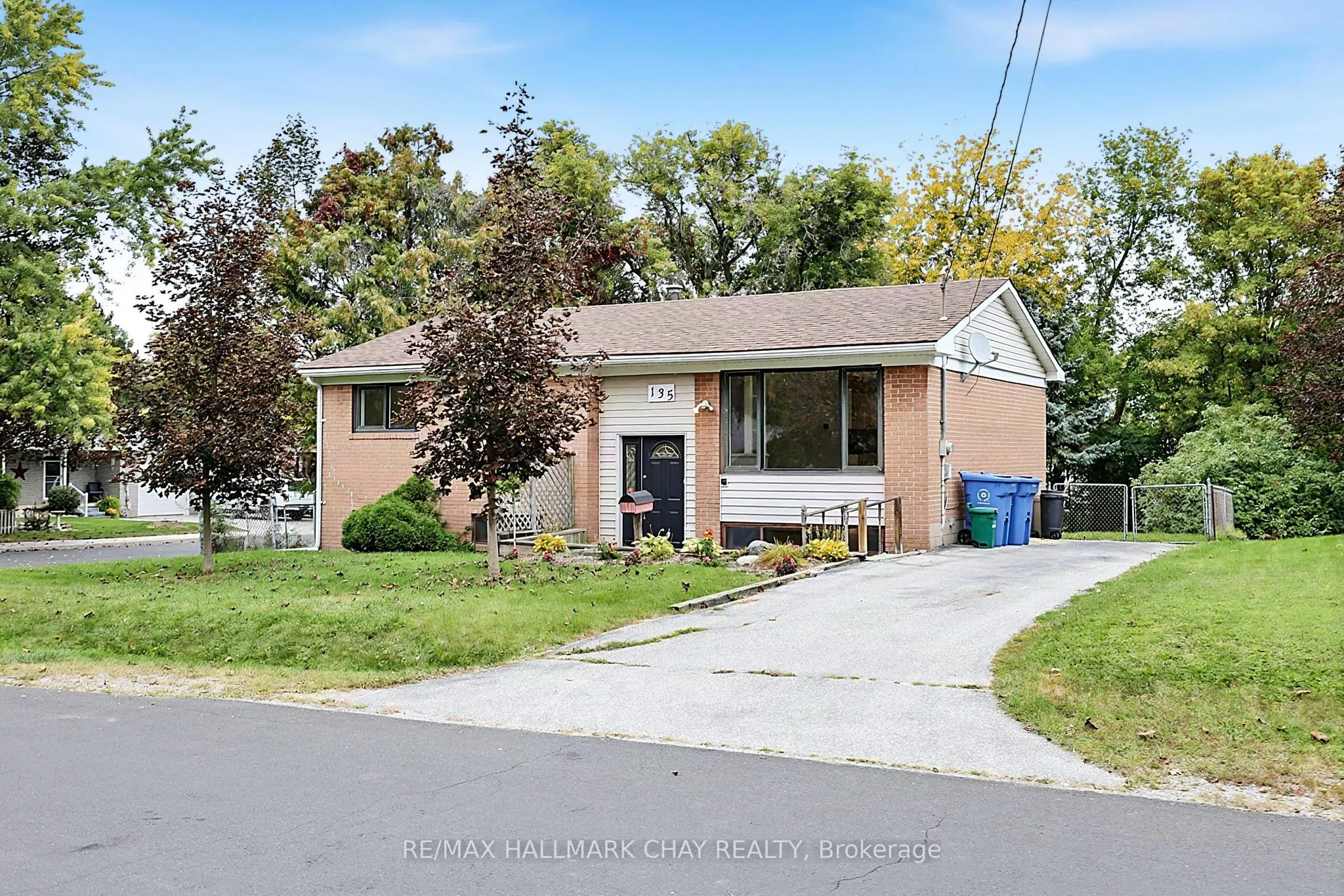 135 Peter Street
