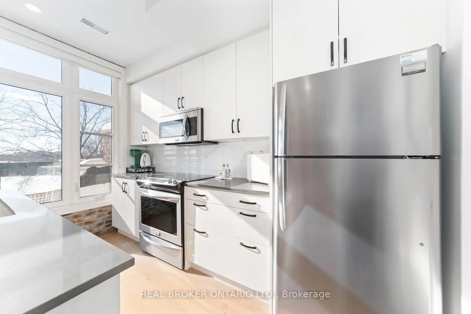 8167 Kipling Avenue #48