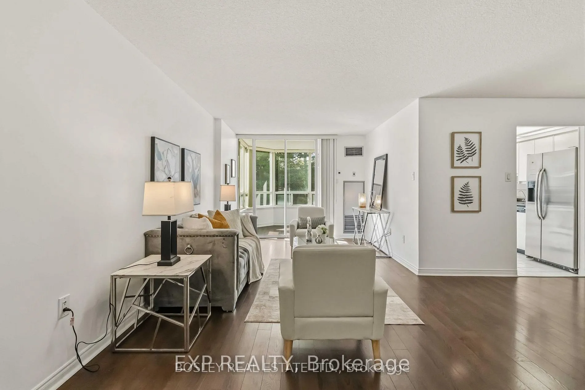 7250 Yonge Street #206