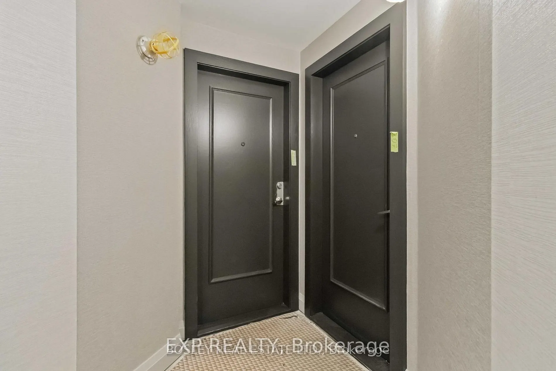 7250 Yonge Street #206