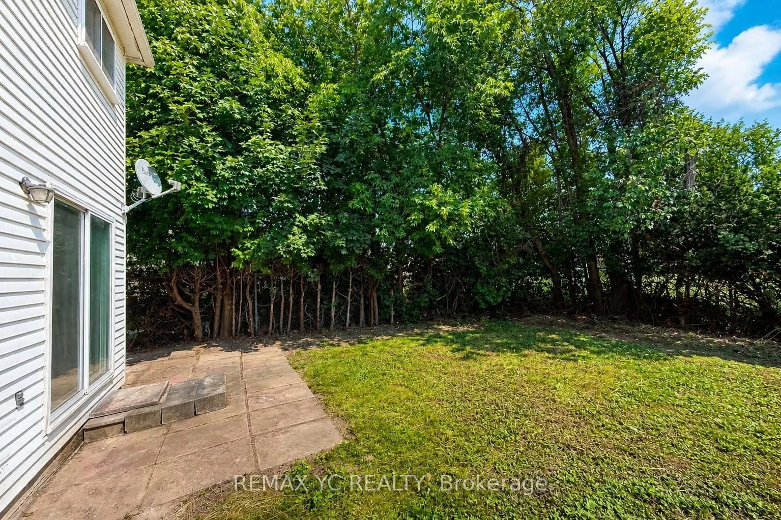 35 Kitsilano Crescent