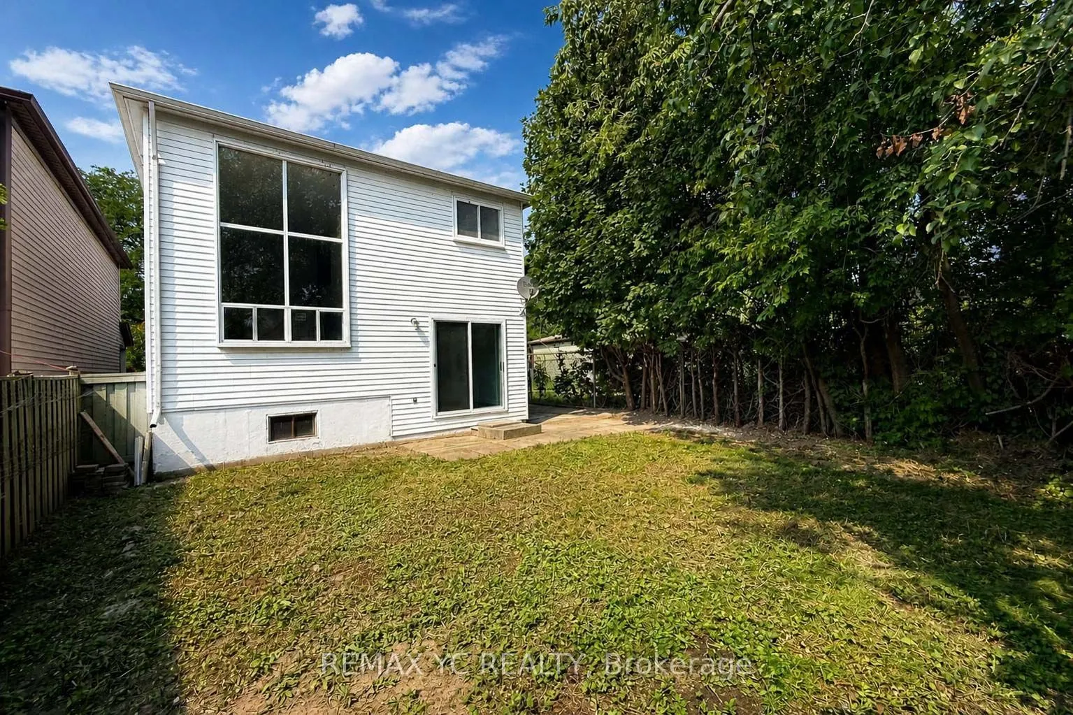35 Kitsilano Crescent