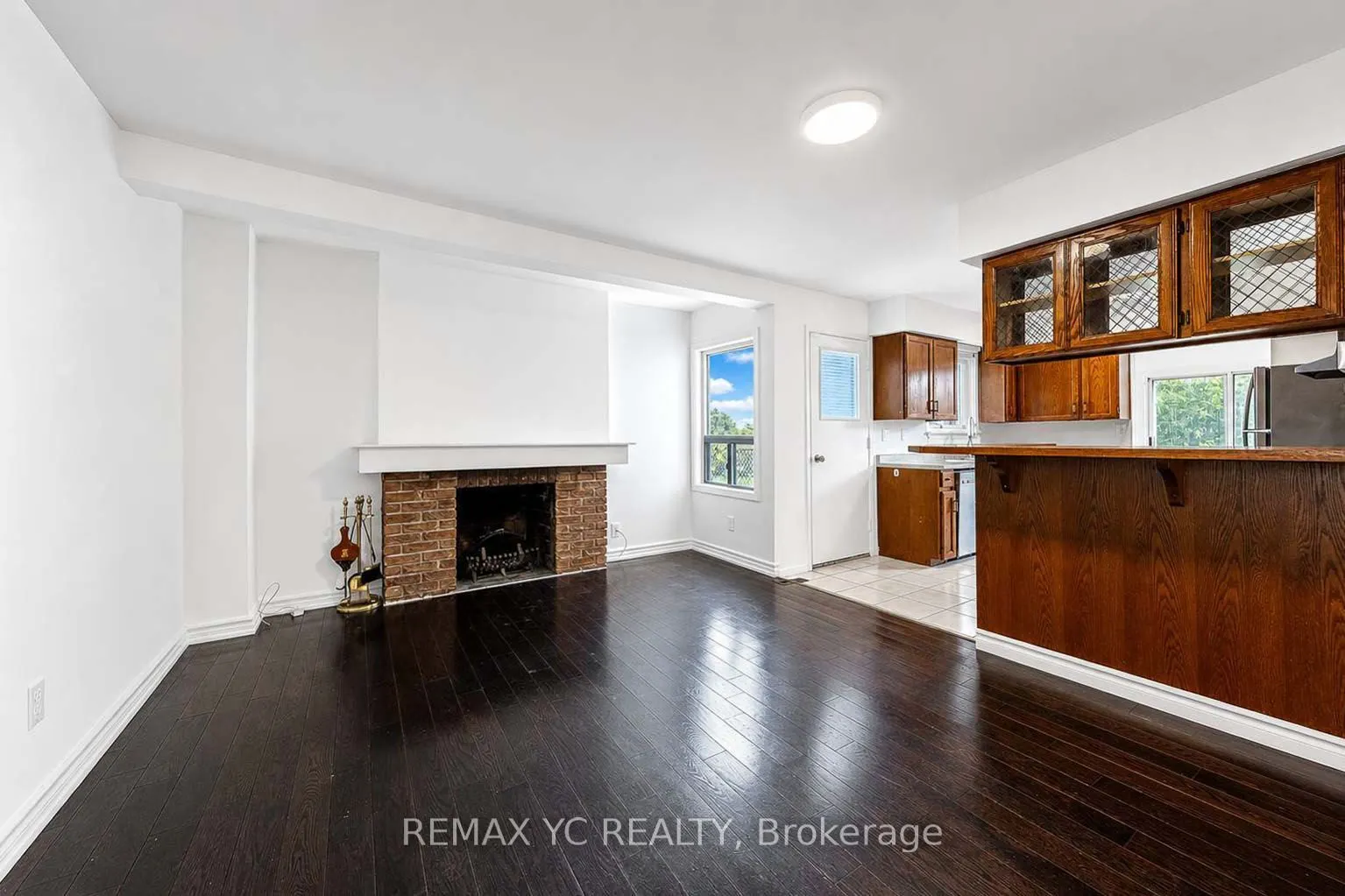 35 Kitsilano Crescent
