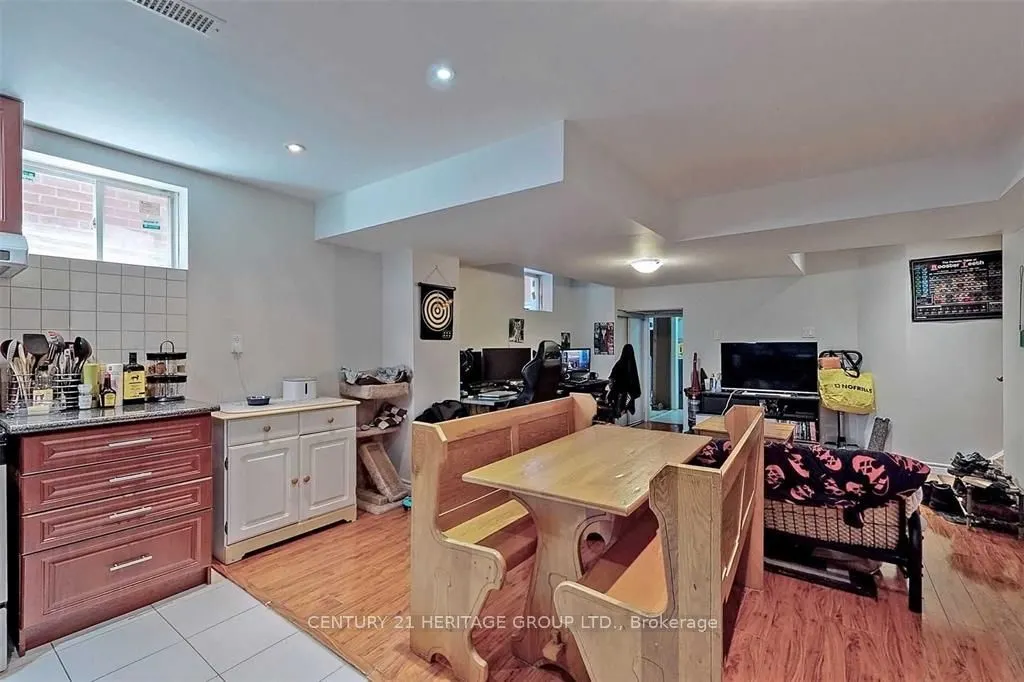 35 Cliff Gunn Road