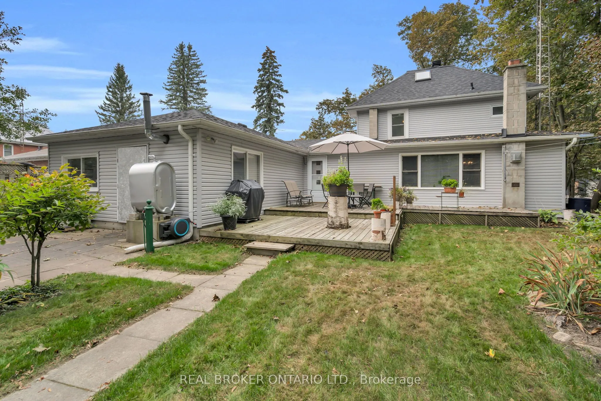 4149 Front Street