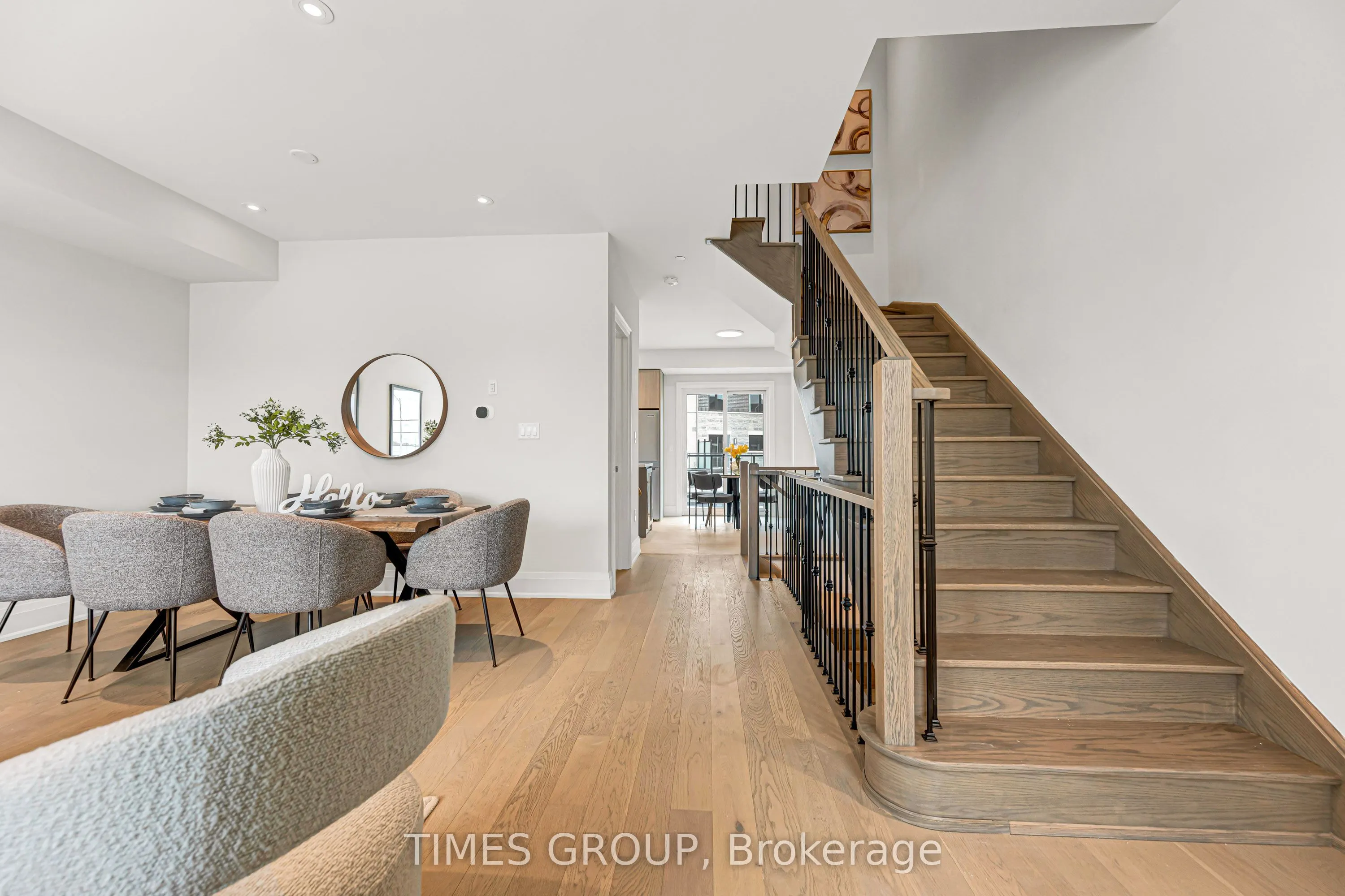 126 Grimsby Lane #04