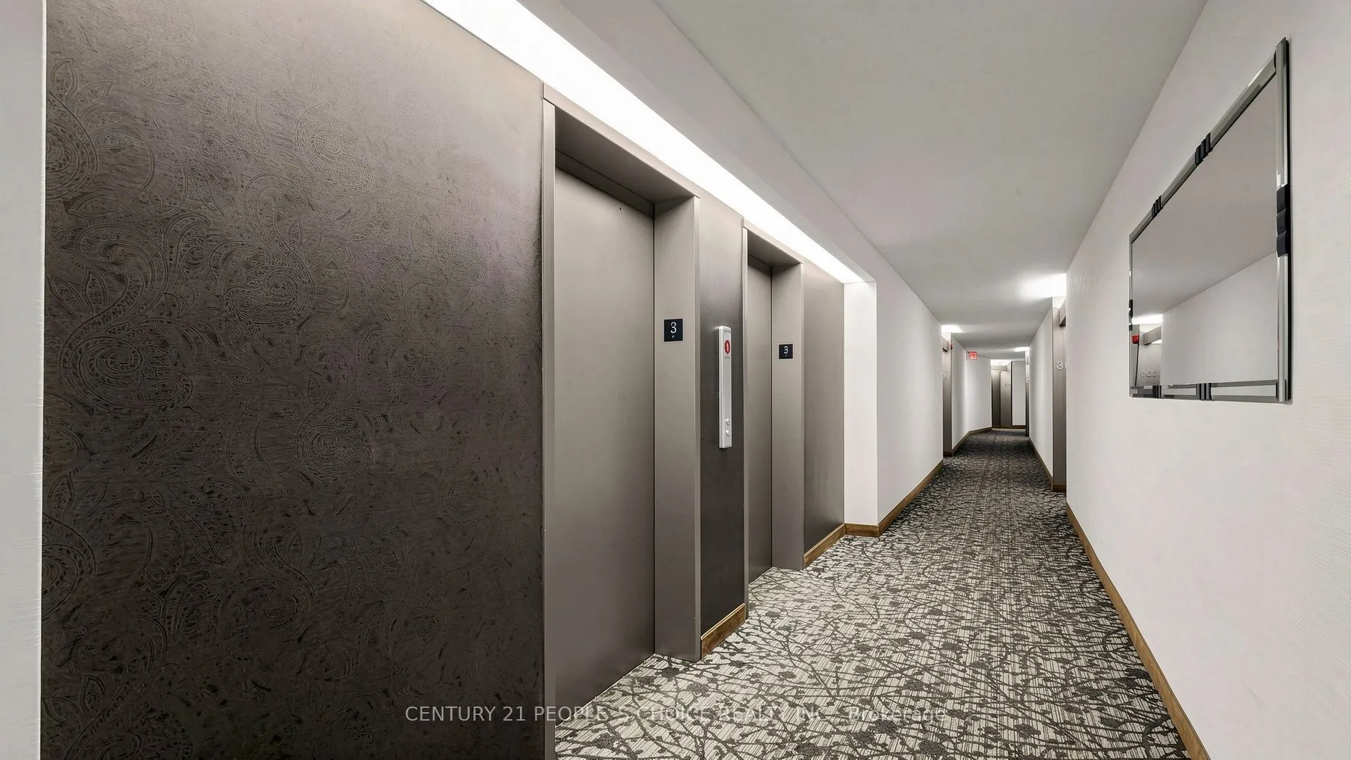 7811 Yonge Street #310