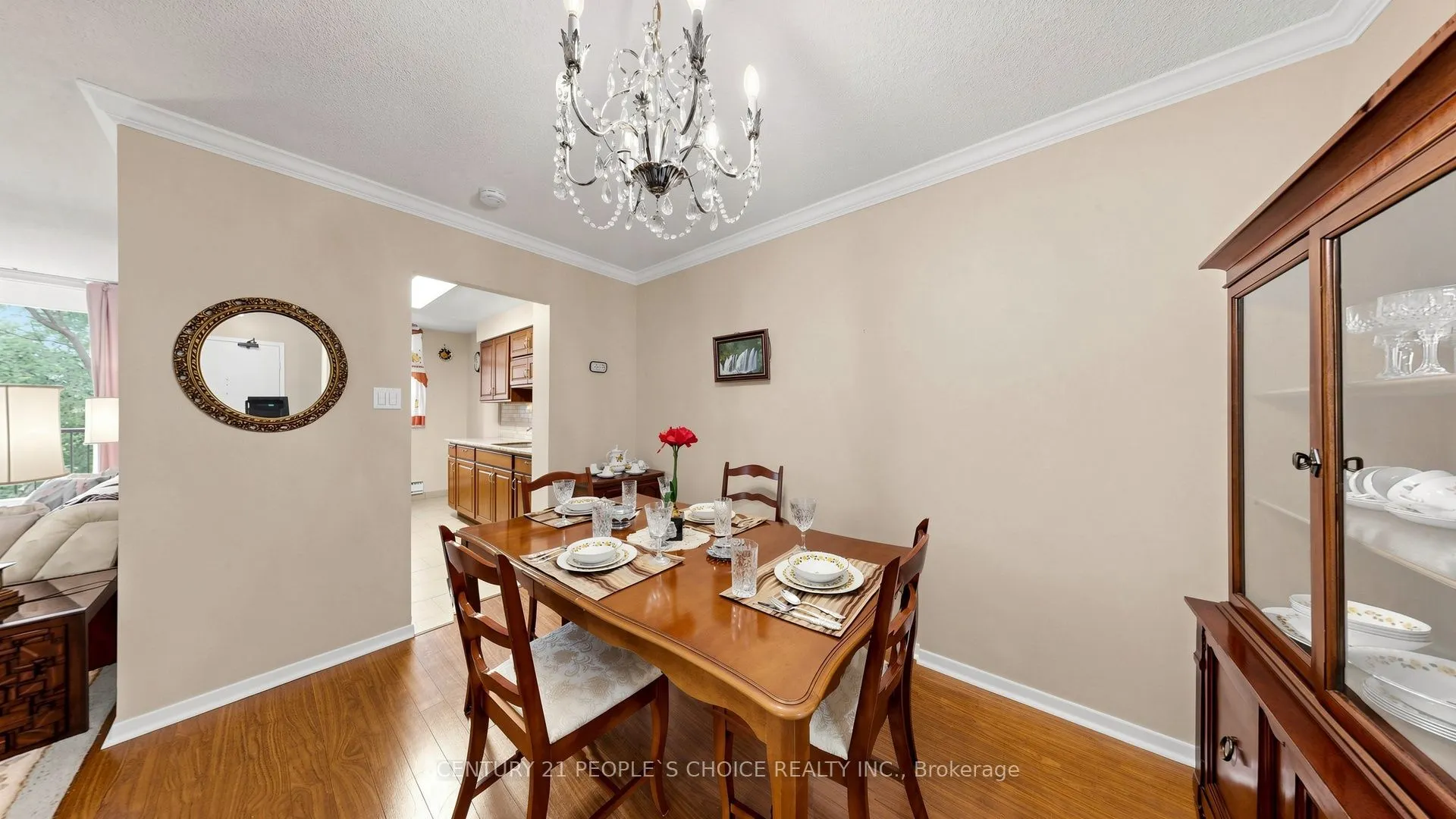7811 Yonge Street #310