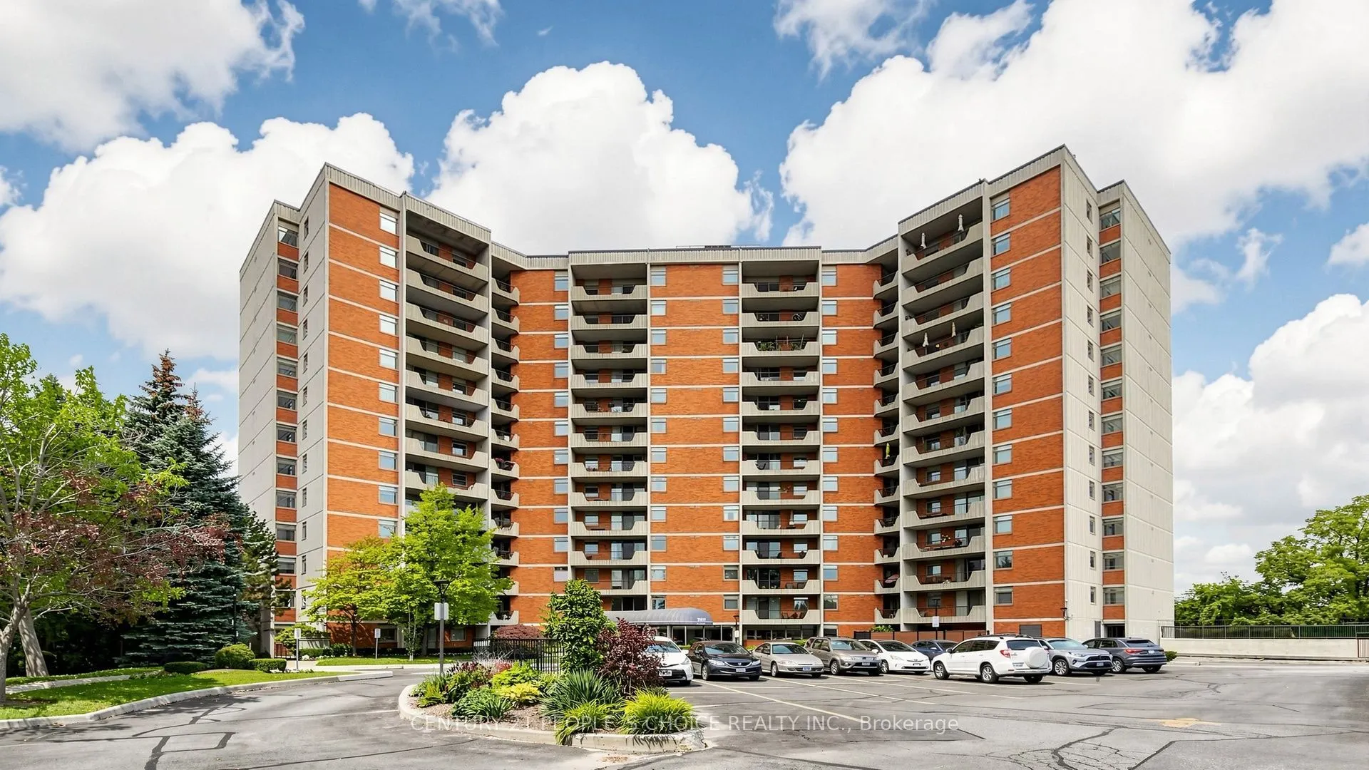 7811 Yonge Street #310