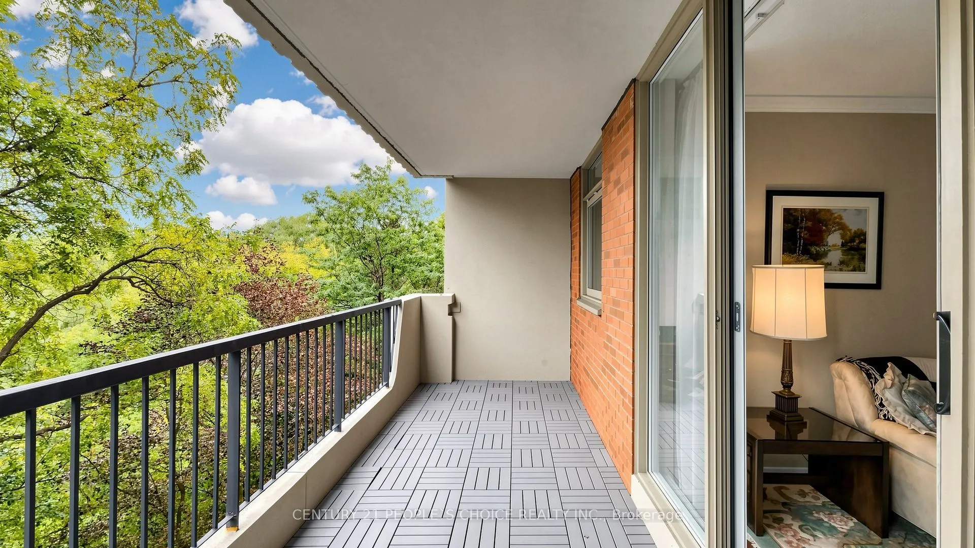 7811 Yonge Street #310