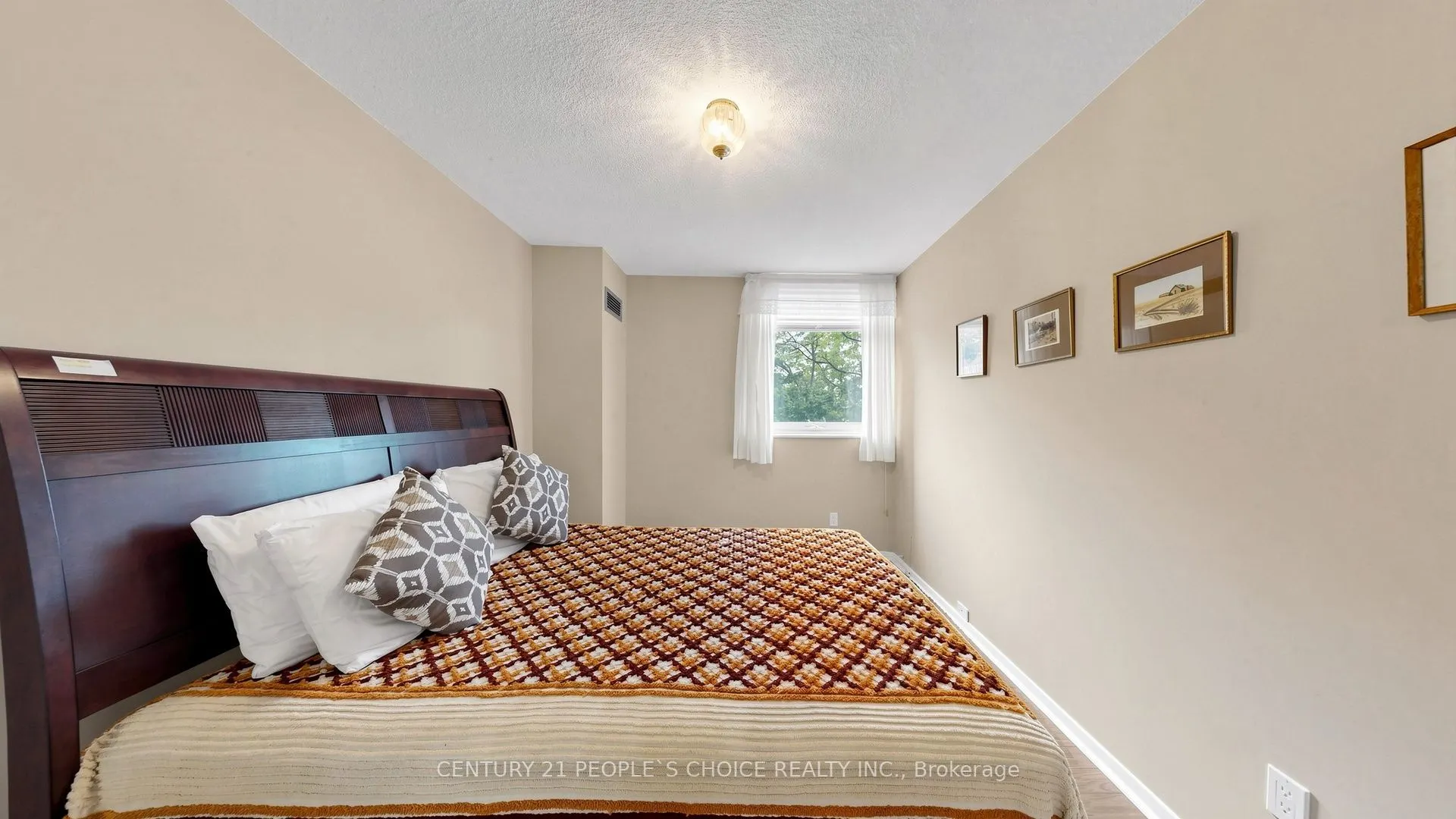 7811 Yonge Street #310